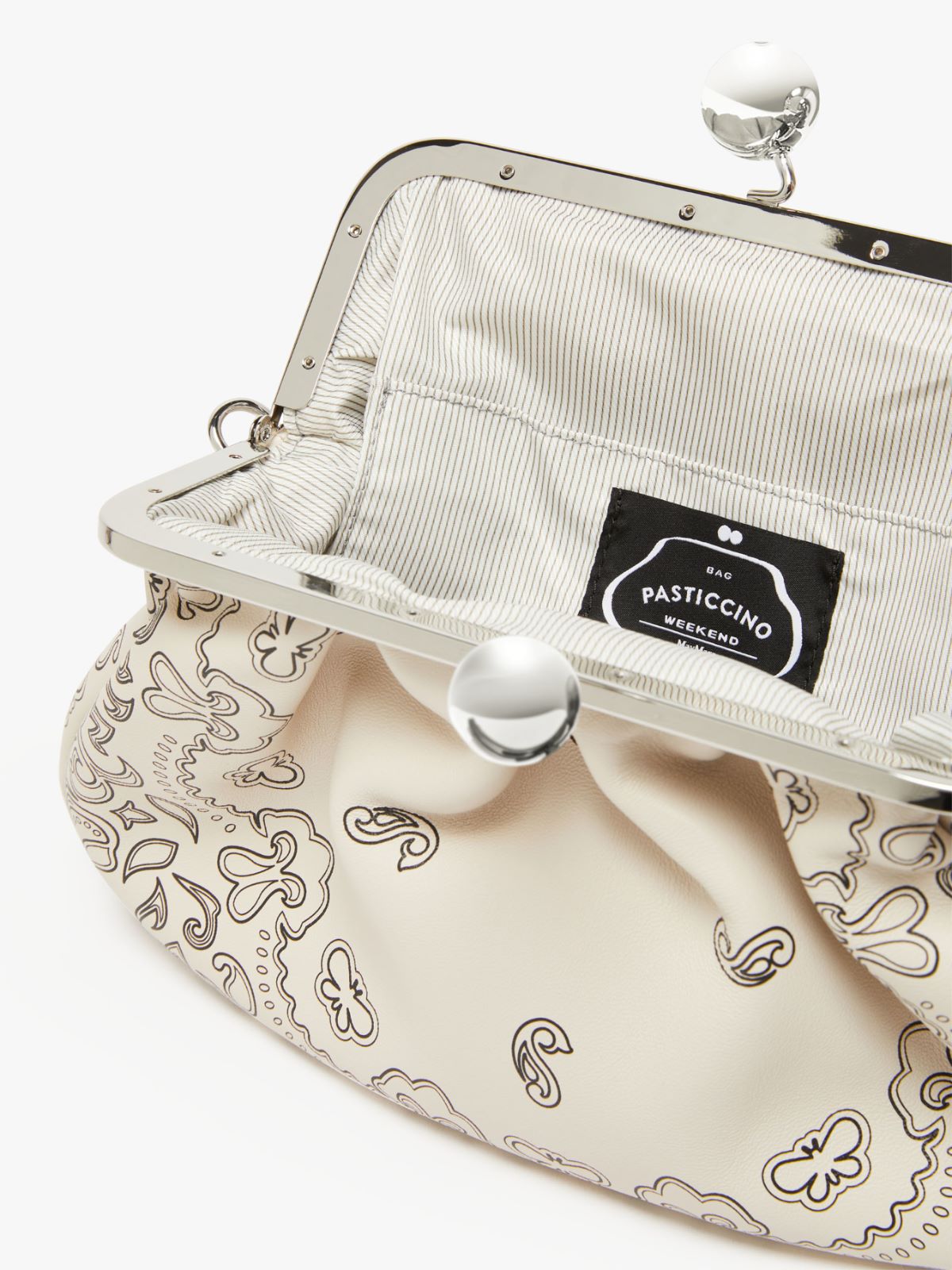 Medium Nappa leather Pasticcino Bag, ivory | Weekend Max Mara