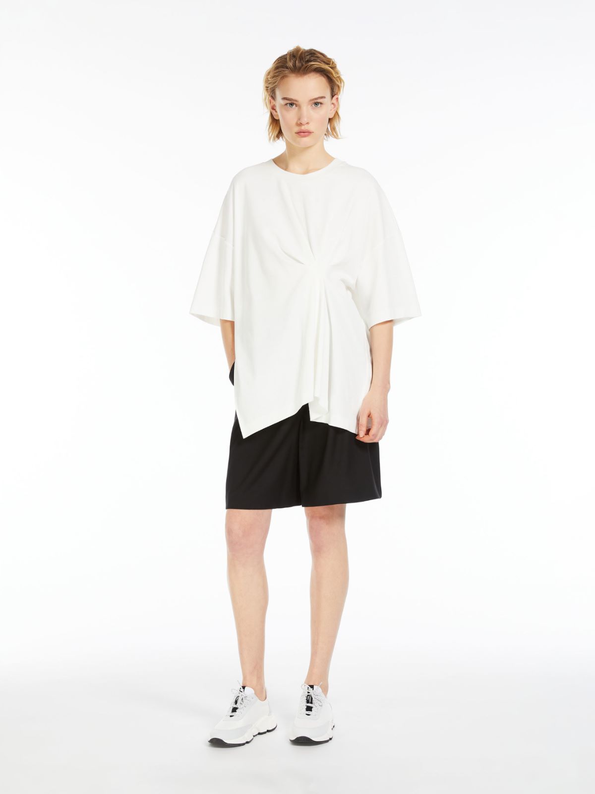 Jersey T-shirt with asymmetrical pleats, optical white | Weekend  