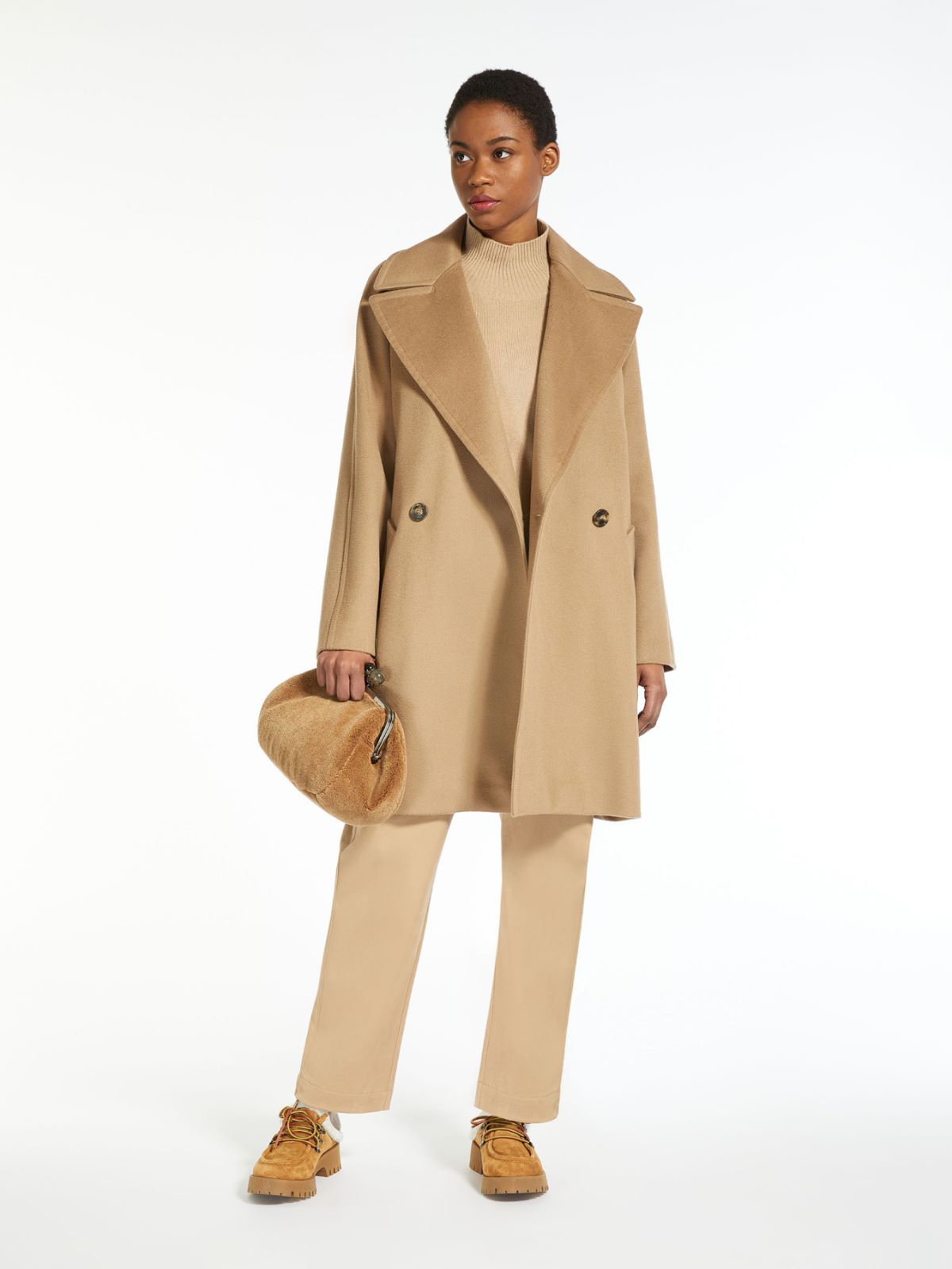 Wool broadcloth coat, camel