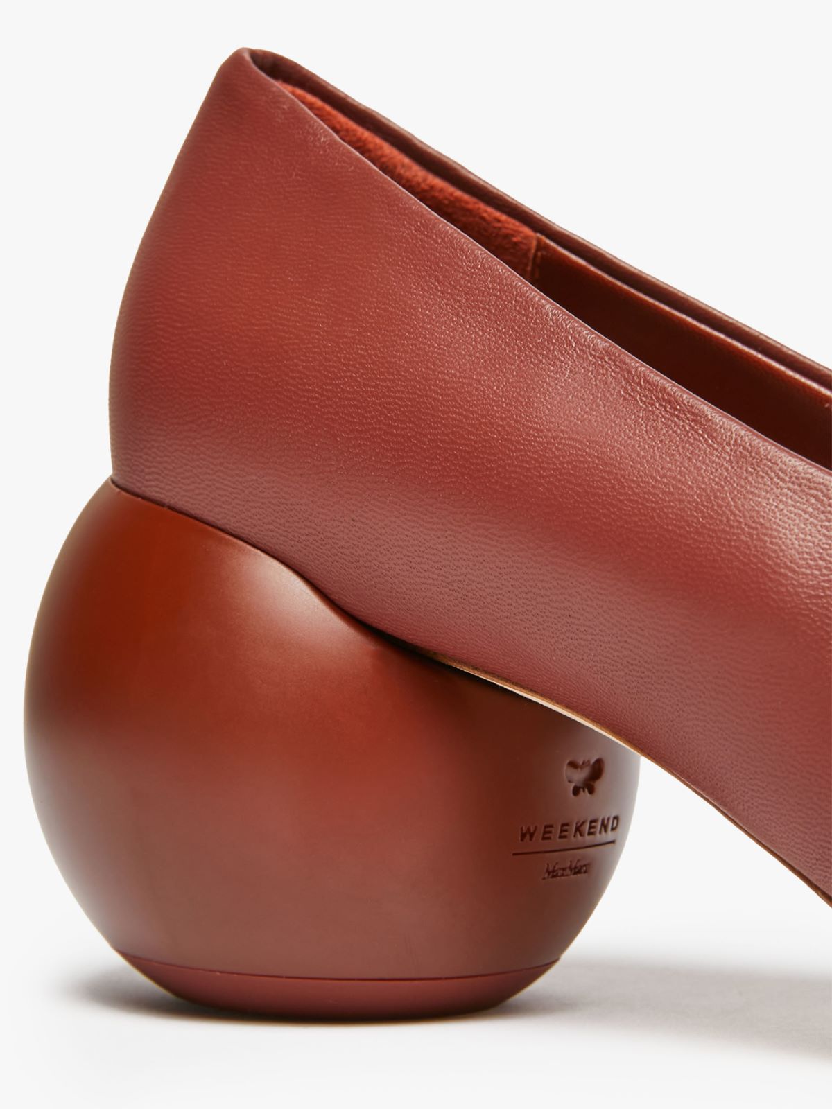 Nappa leather court shoes, rust | Weekend Max Mara
