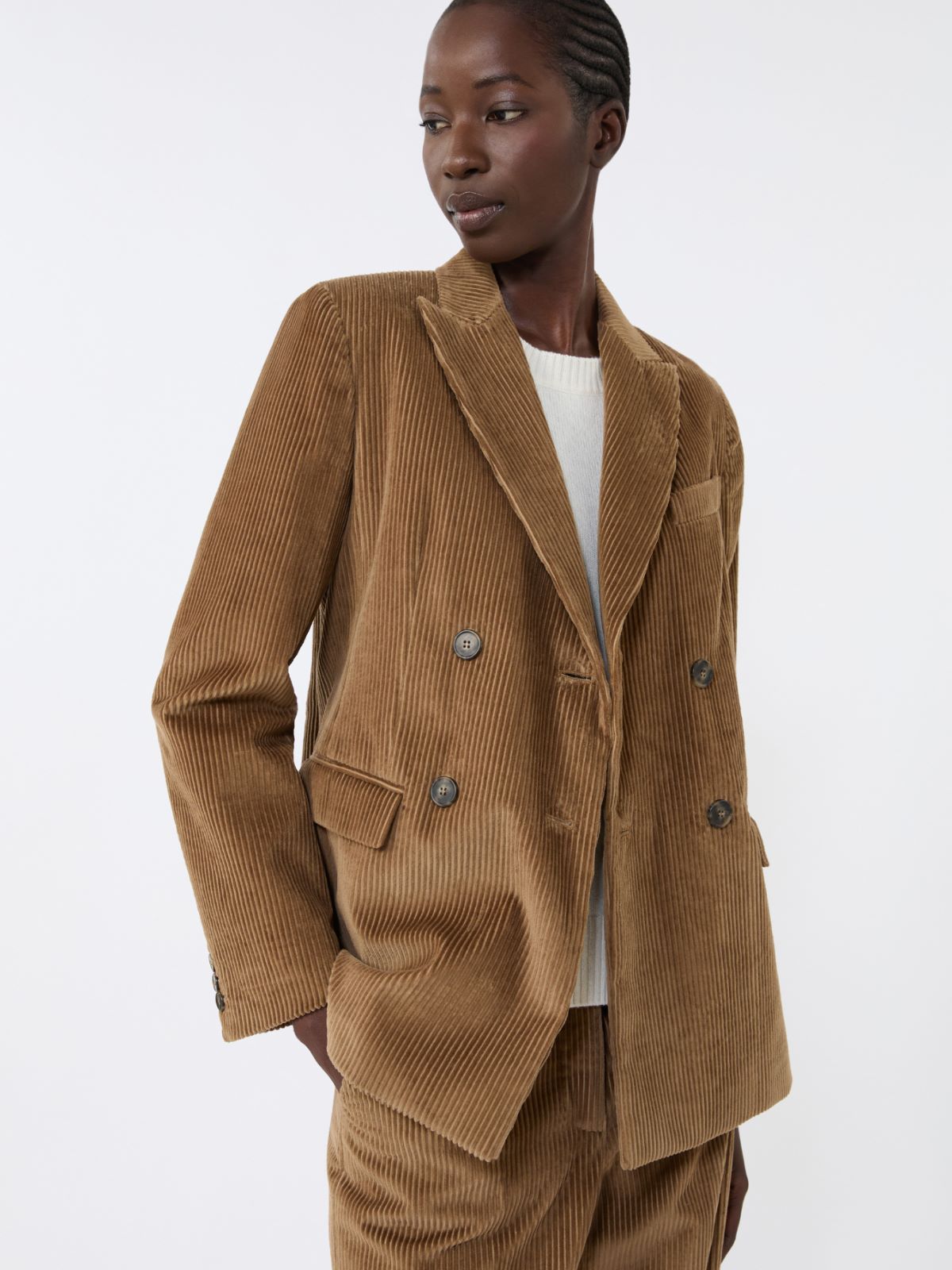 Blazer doppiopetto in velluto - NOCCIOLA - Weekend - 4