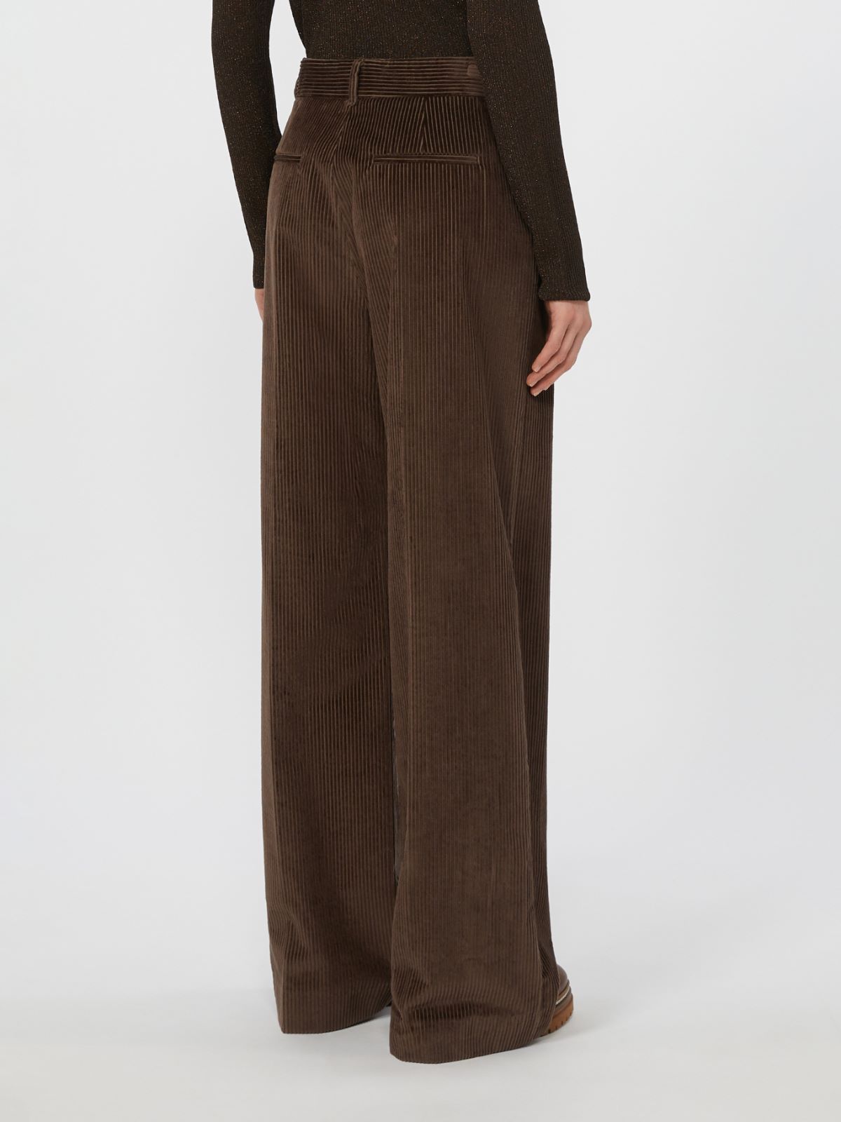 Wide-leg corduroy trousers - CHOCOLATE - Weekend - 3