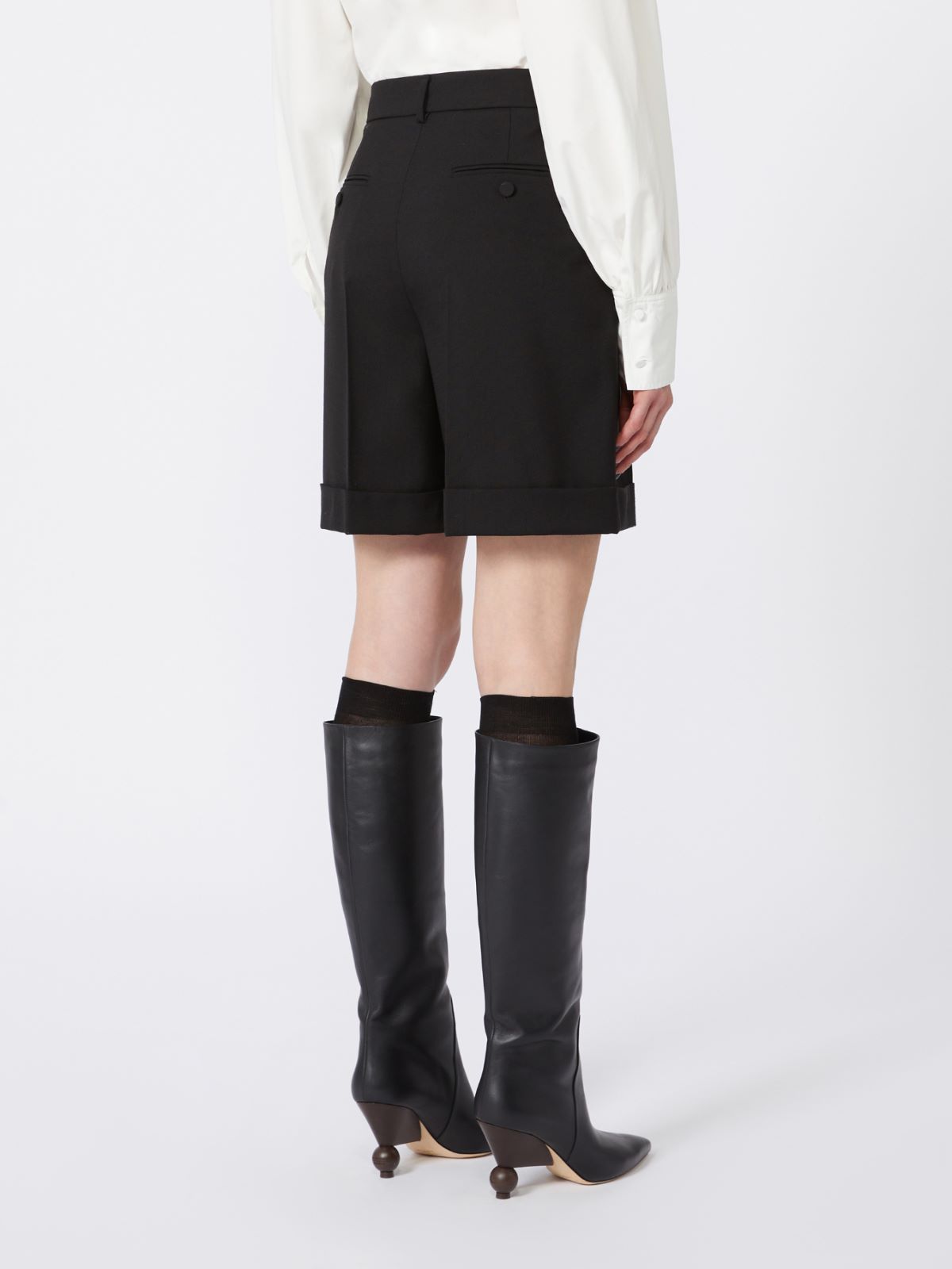 Wool canvas Bermuda shorts - BLACK - Weekend - 3