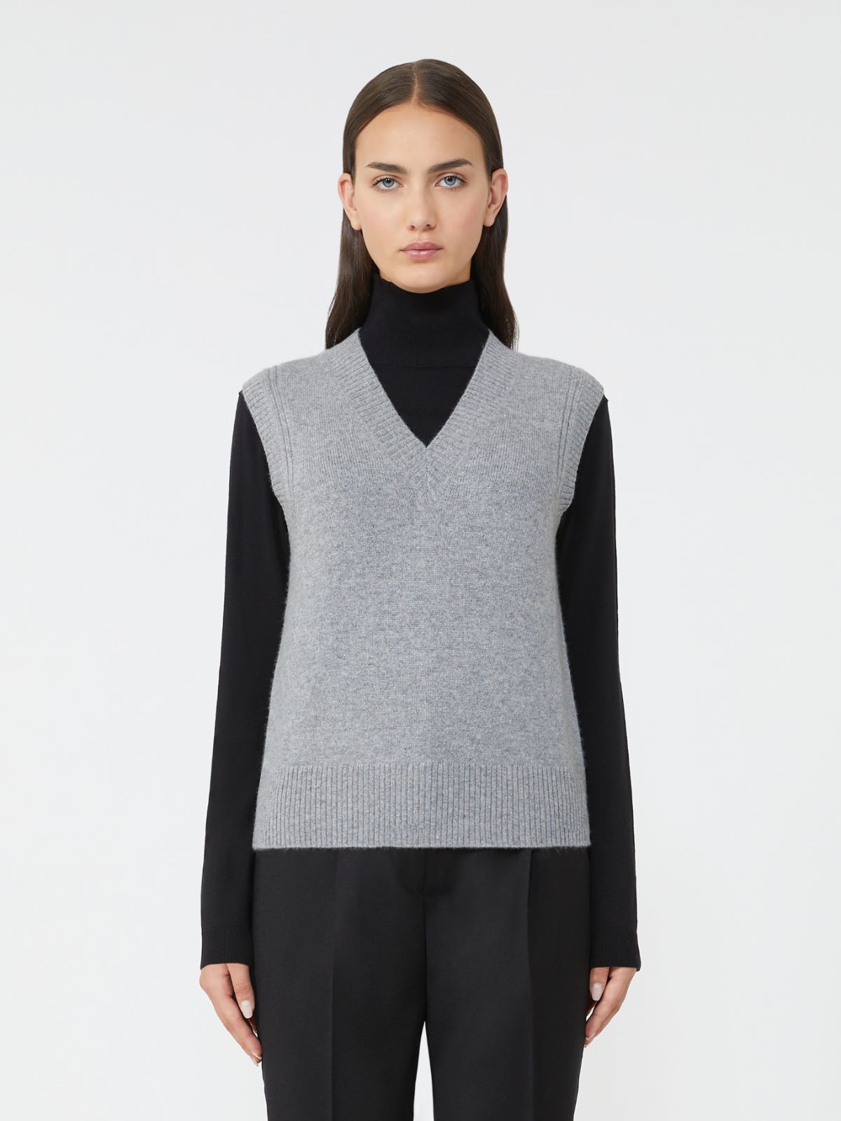 Cashmere knit gilet - MEDIUM GREY - Weekend - 2