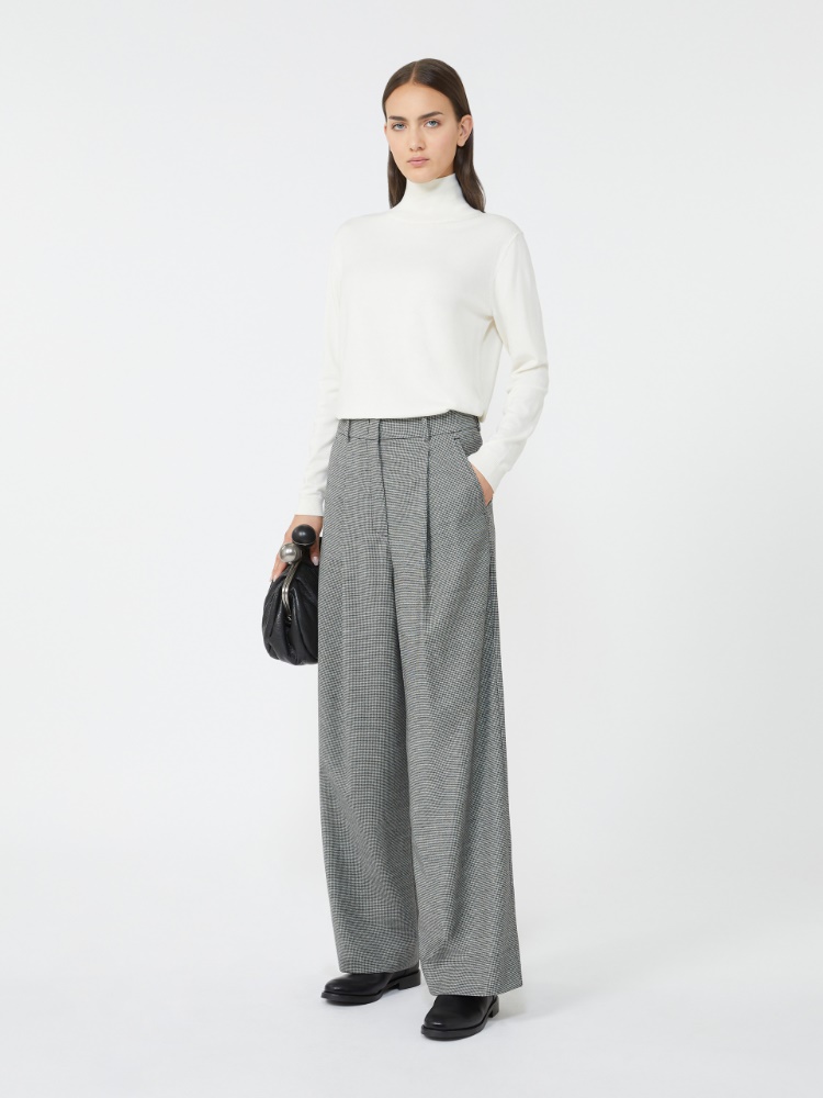 GLOBALE_crosselling_img - Weekend Max Mara