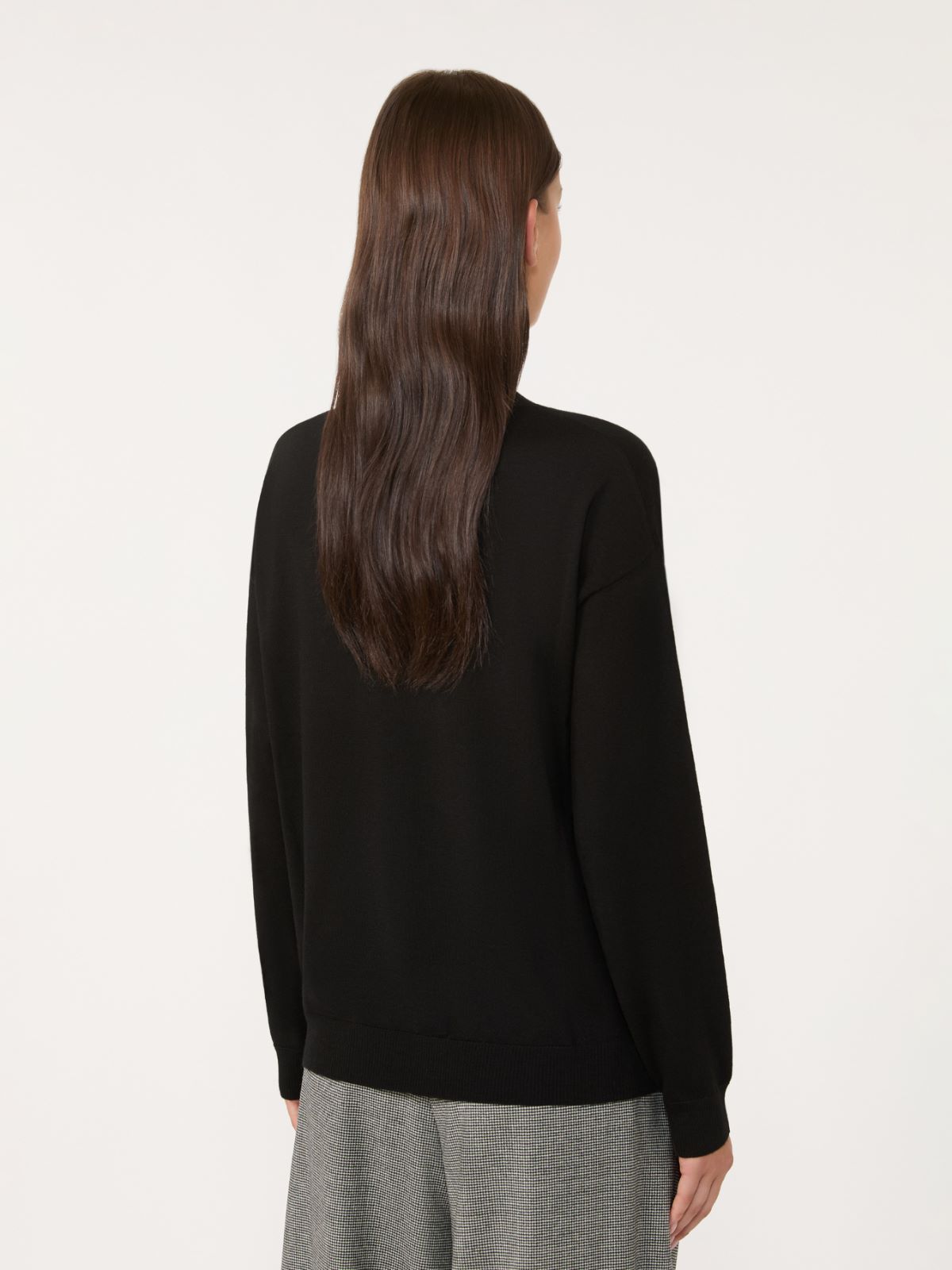 Wool and cashmere V-neck jumper - BLACK - Weekend - 3