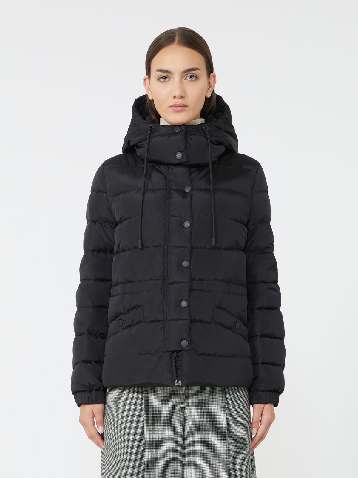 Short down jacket in water-repellent taffeta - BLACK - Weekend - 2