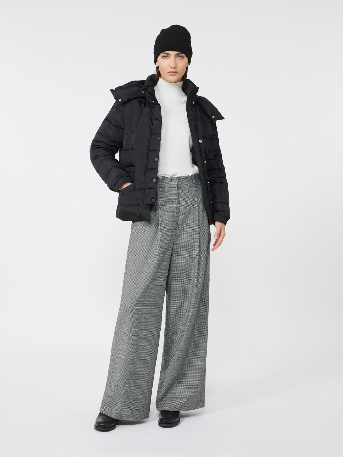 Short down jacket in water-repellent taffeta - BLACK - Weekend
