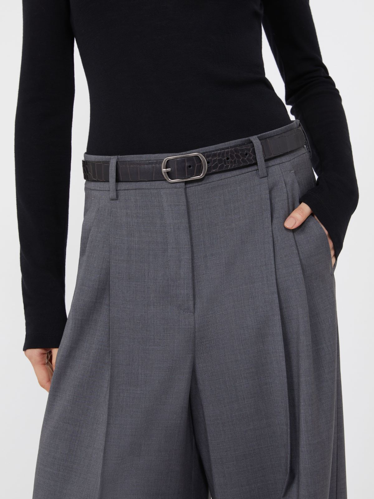 Crocodile-print leather belt - BLACK - Weekend - 5