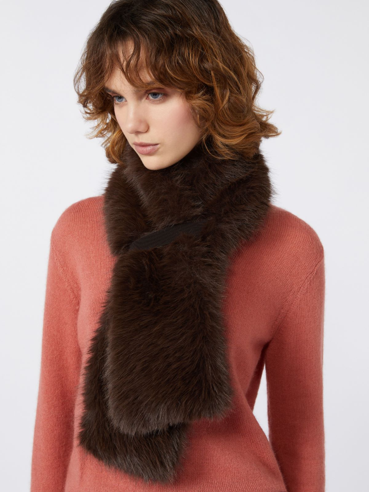 Soft textured scarf - DARK BOWN - Weekend - 4