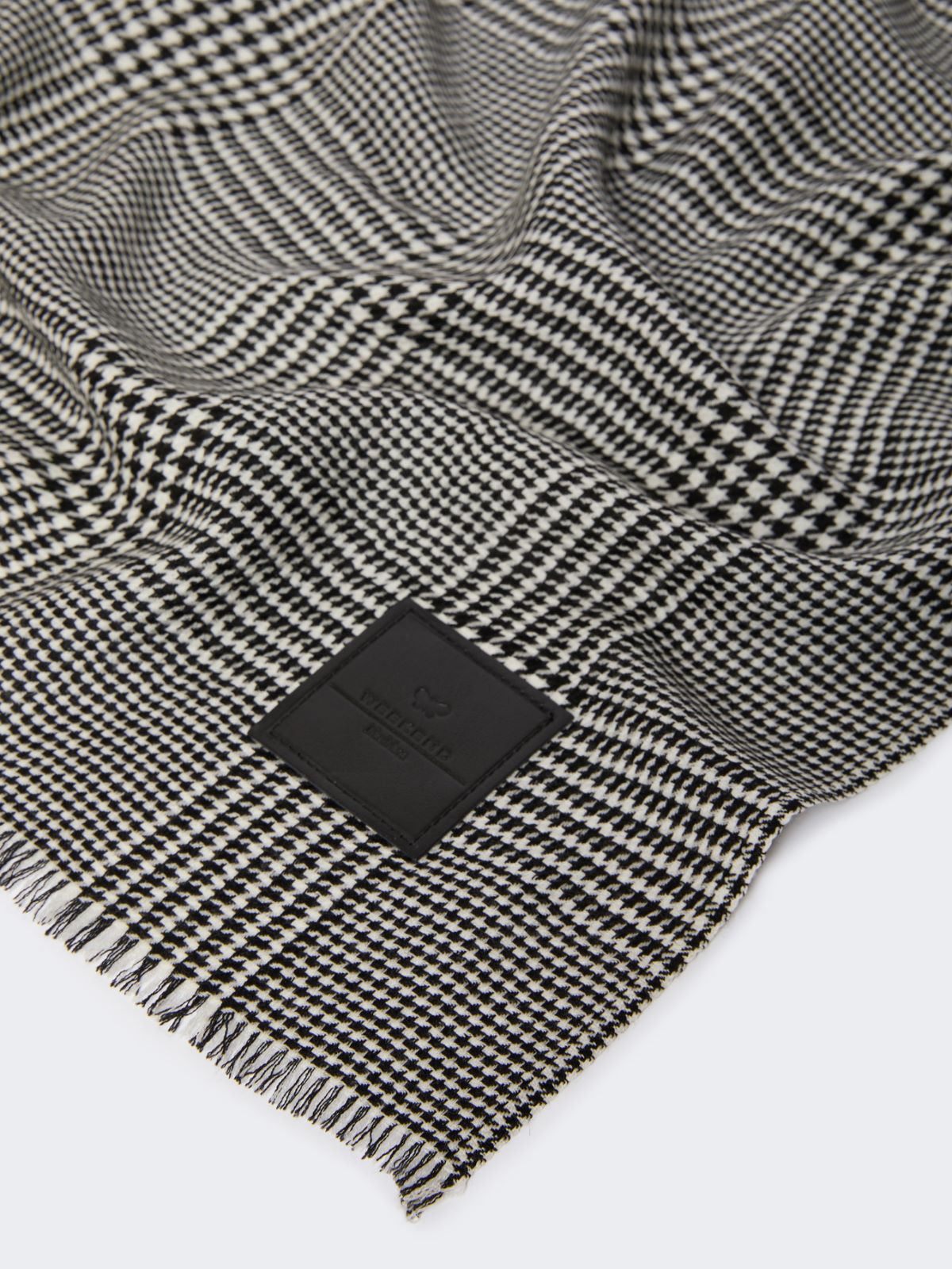 Patterned wool stole - BLACK - Weekend - 3