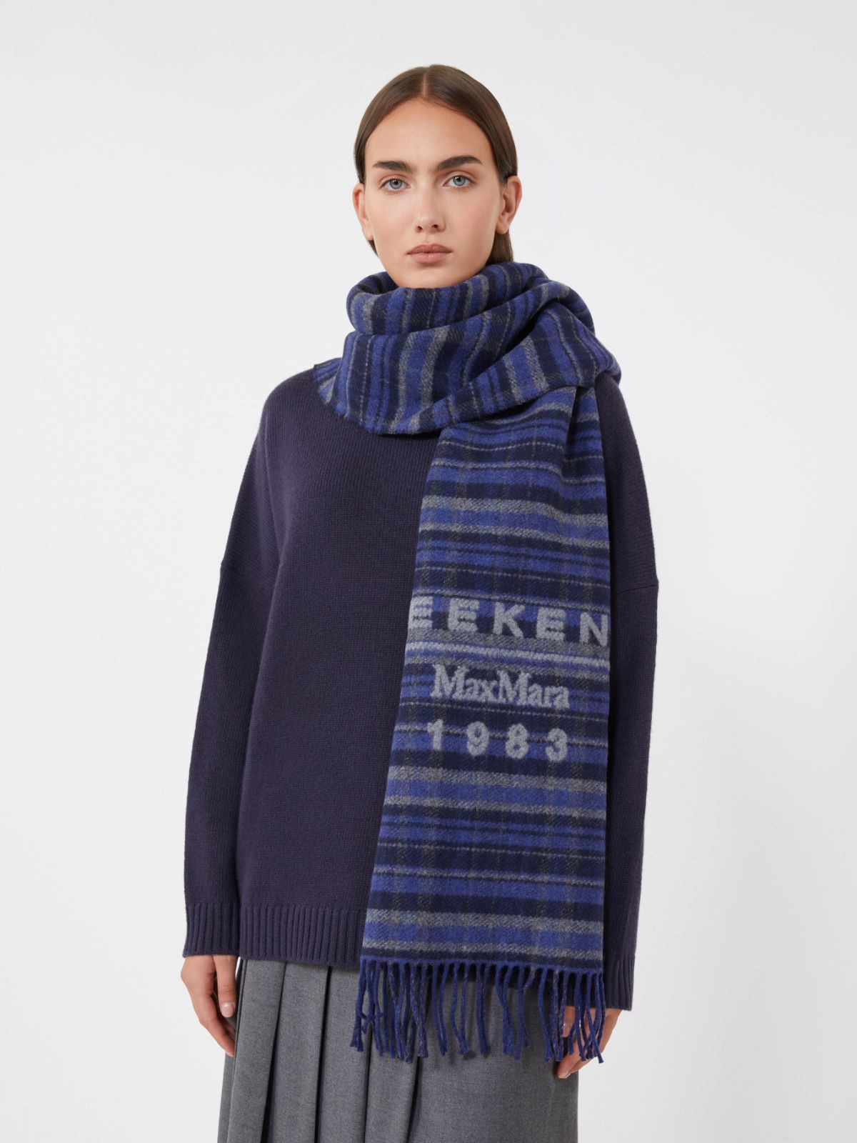 Jacquard wool-blend stole - ULTRAMARINE - Weekend - 4