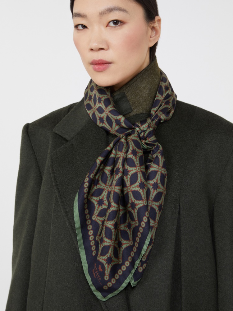 Printed silk twill scarf - ULTRAMARINE - Weekend - 2