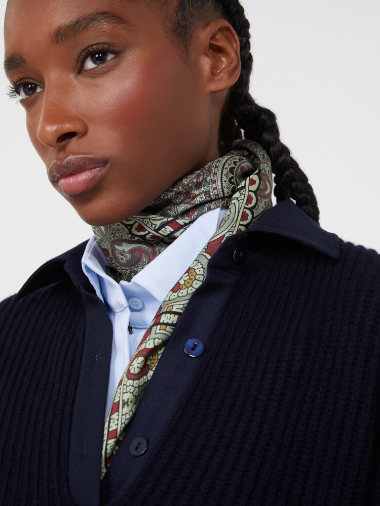 Printed silk twill scarf - OLIVE GREEN - Weekend - 2