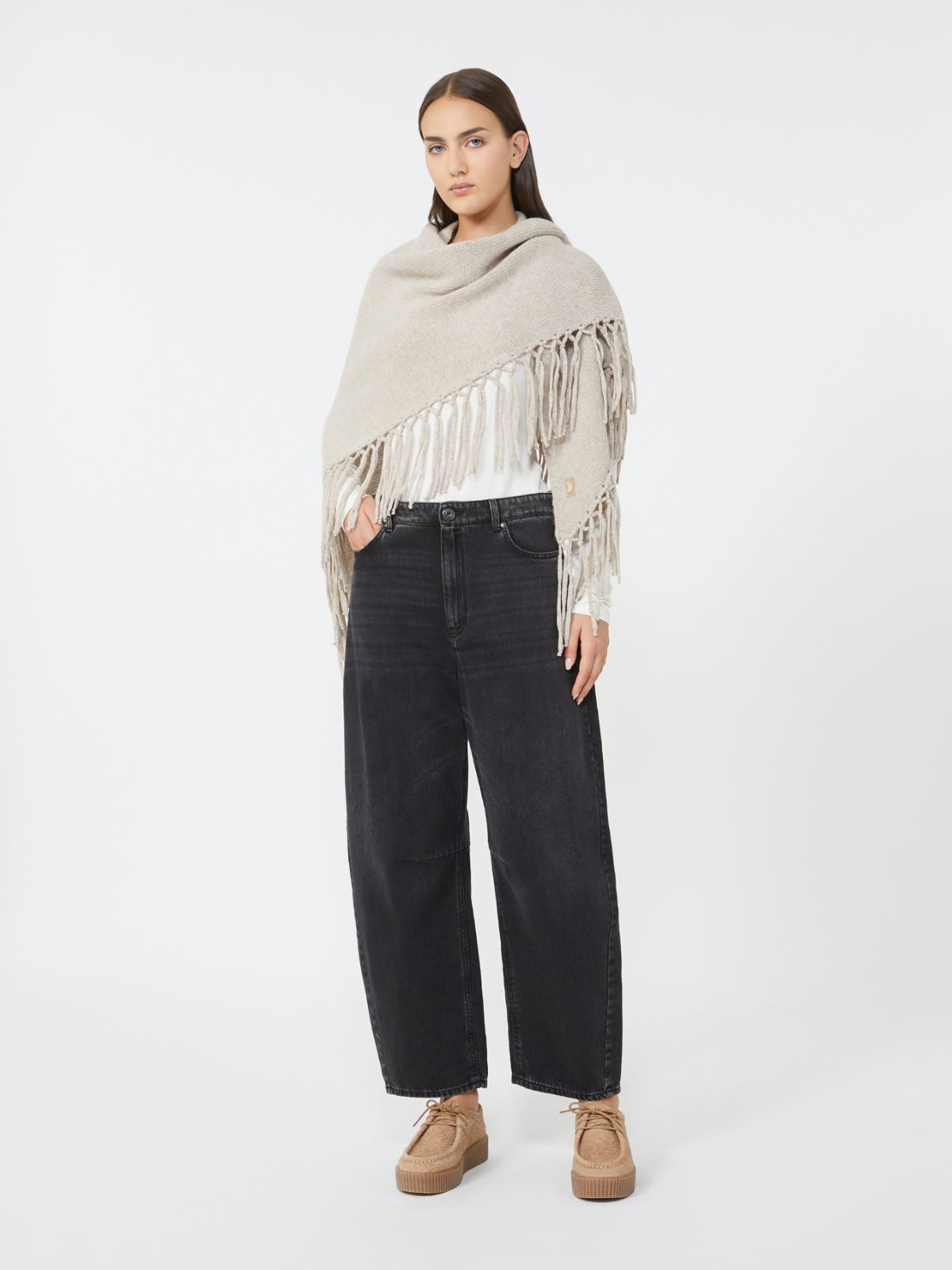 Wool shawl with fringes - BEIGE - Weekend