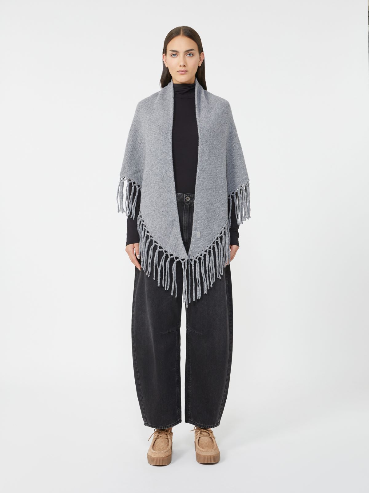 Wool shawl with fringes - MEDIUM GREY - Weekend - 2