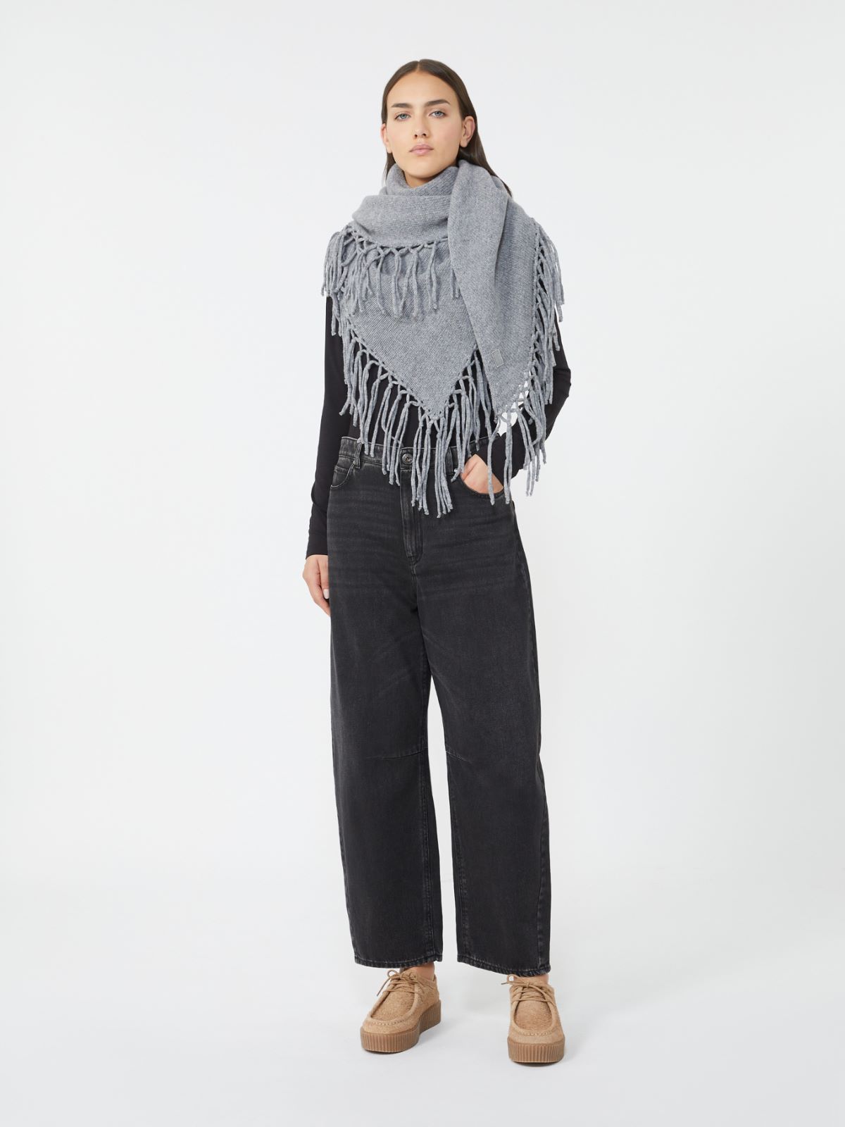 Wool shawl with fringes - MEDIUM GREY - Weekend