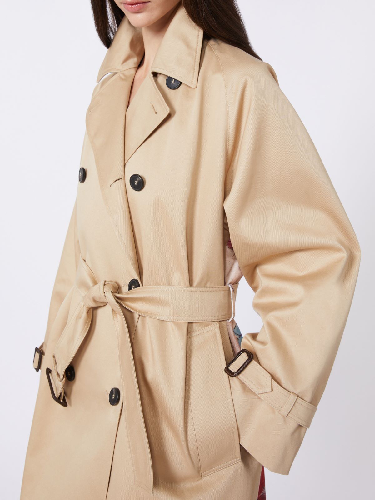 Trench in gabardina antigoccia con stampa - PRUGNA - Weekend - 4