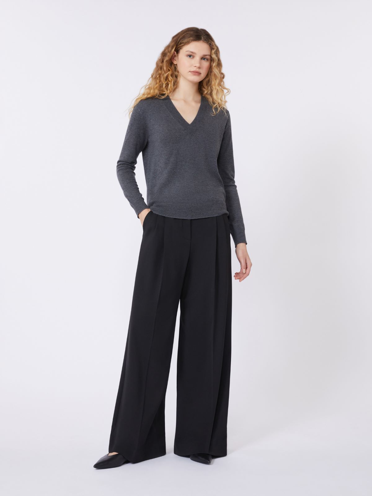 Wool-blend trousers - BLACK - Weekend