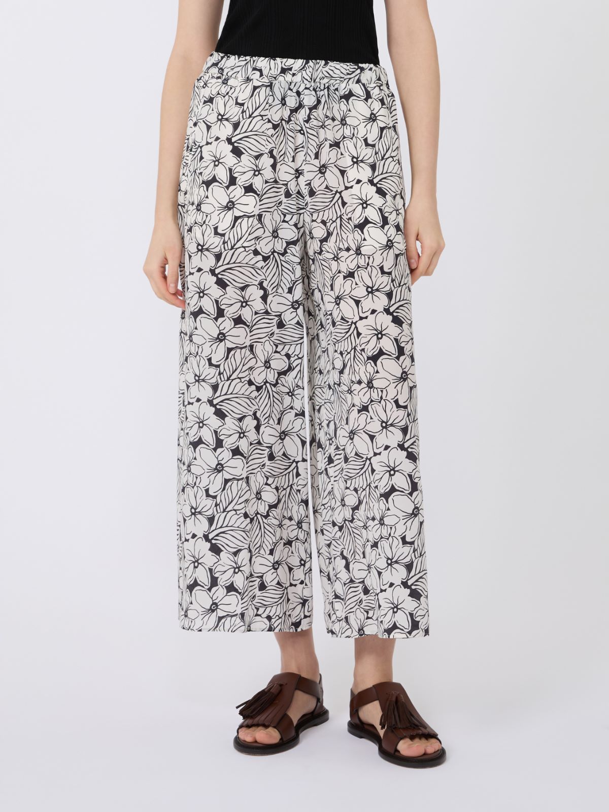 Printed crêpe de Chine trousers - BLACK - Weekend - 2