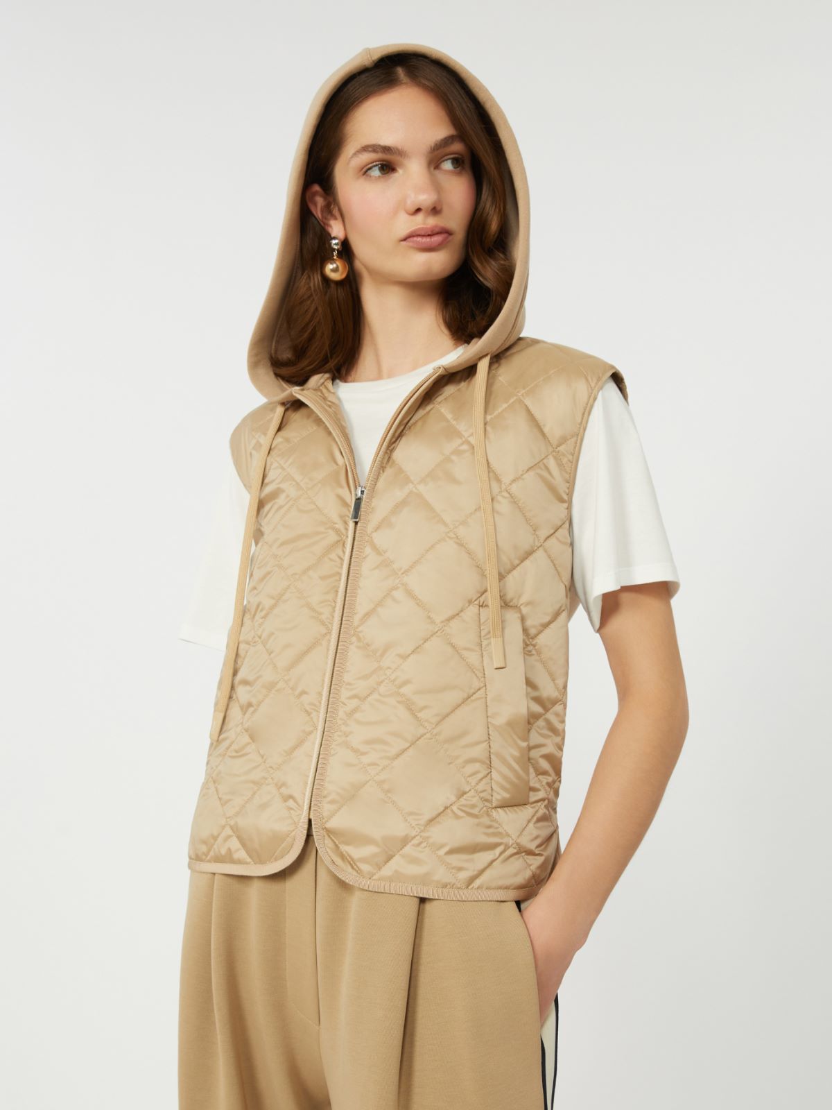 Padded sleeveless jacket in water-repellent canvas - BEIGE - Weekend - 4
