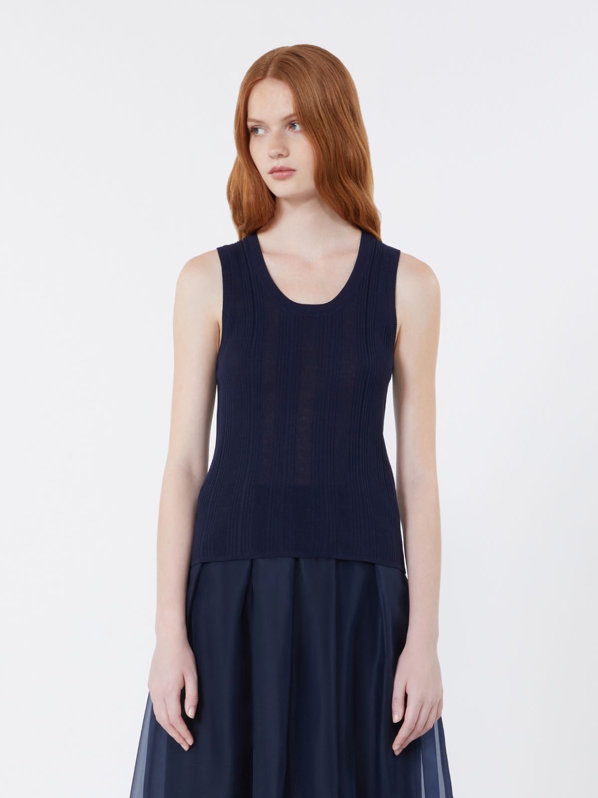 Viscose yarn sleeveless jumper - NAVY - Weekend - 2