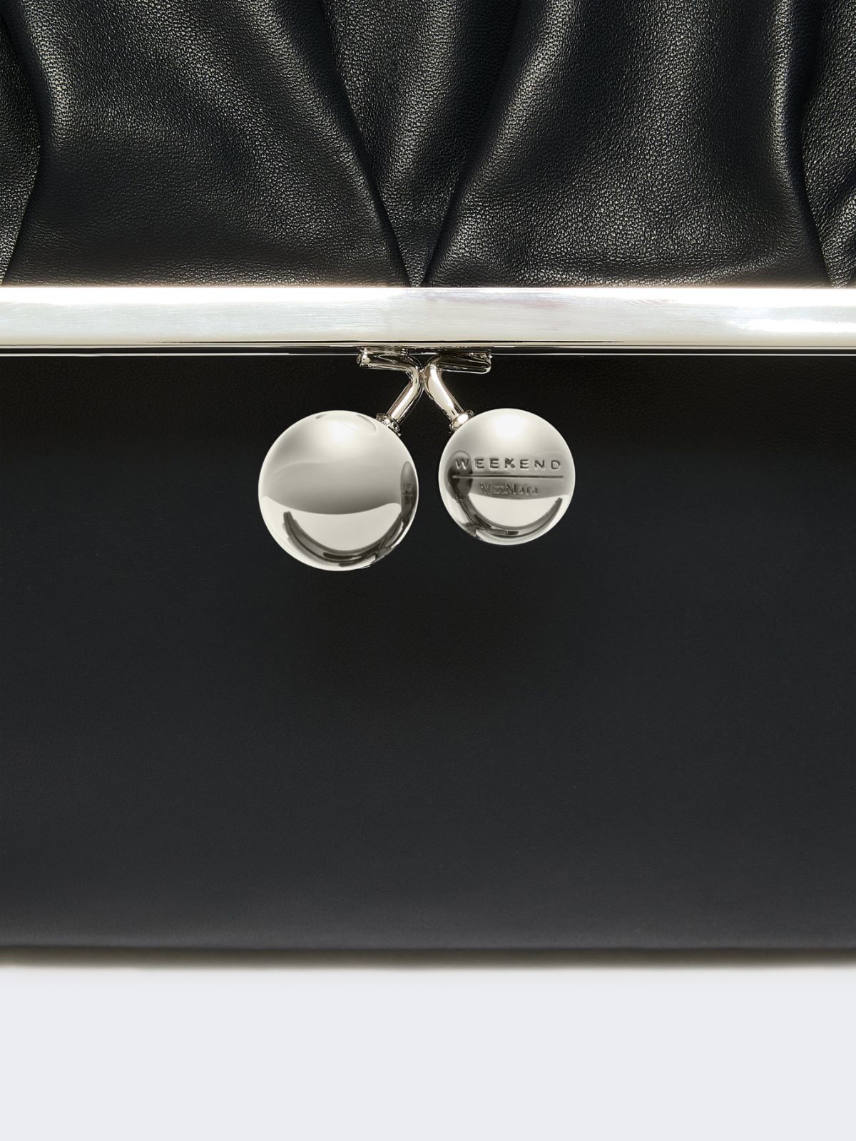 Shiny Nappa leather envelope Pasticcino Bag - ULTRAMARINE - Weekend - 5