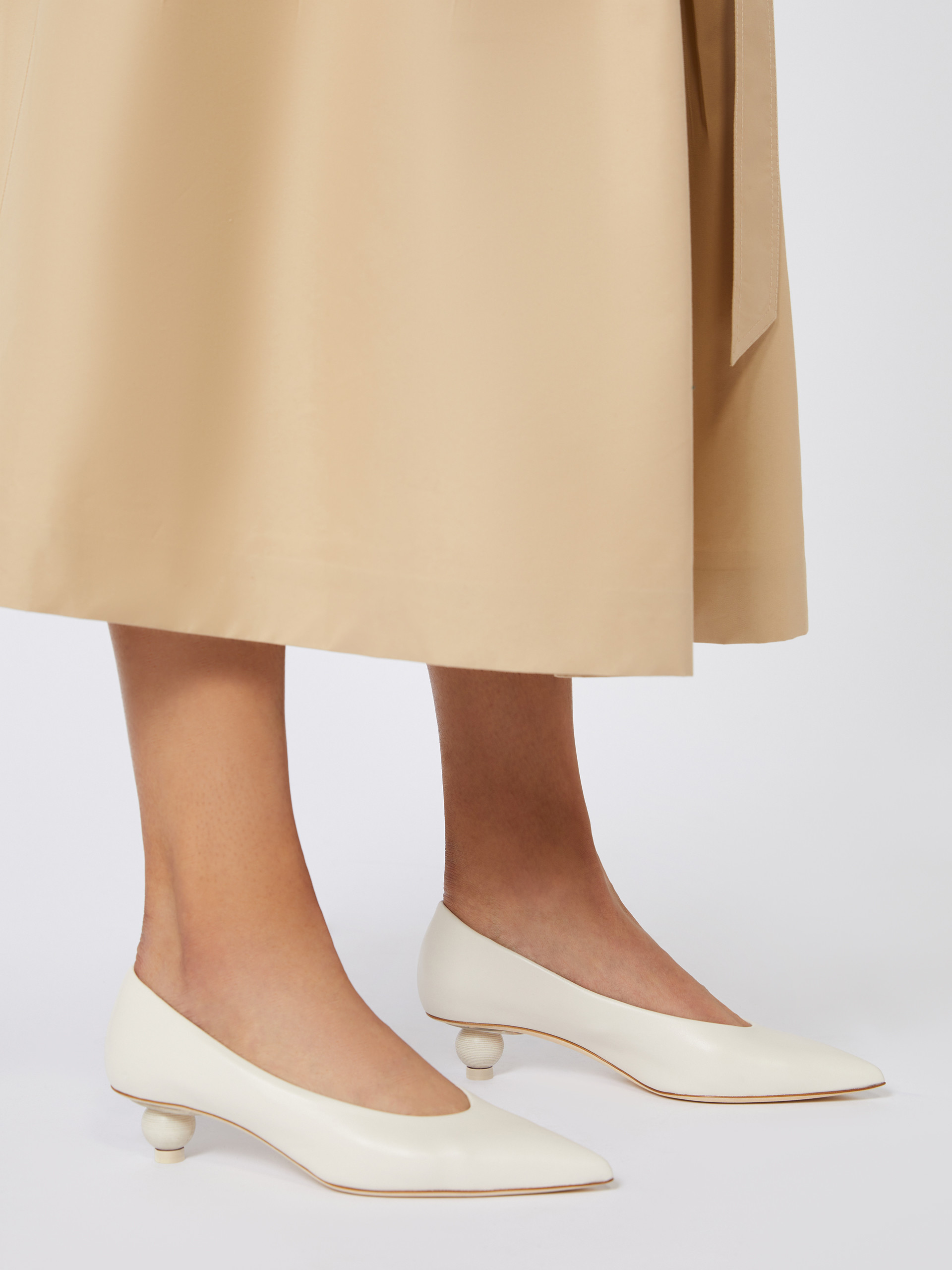 Shiny Nappa leather pumps - IVORY - Weekend Max Mara - 6