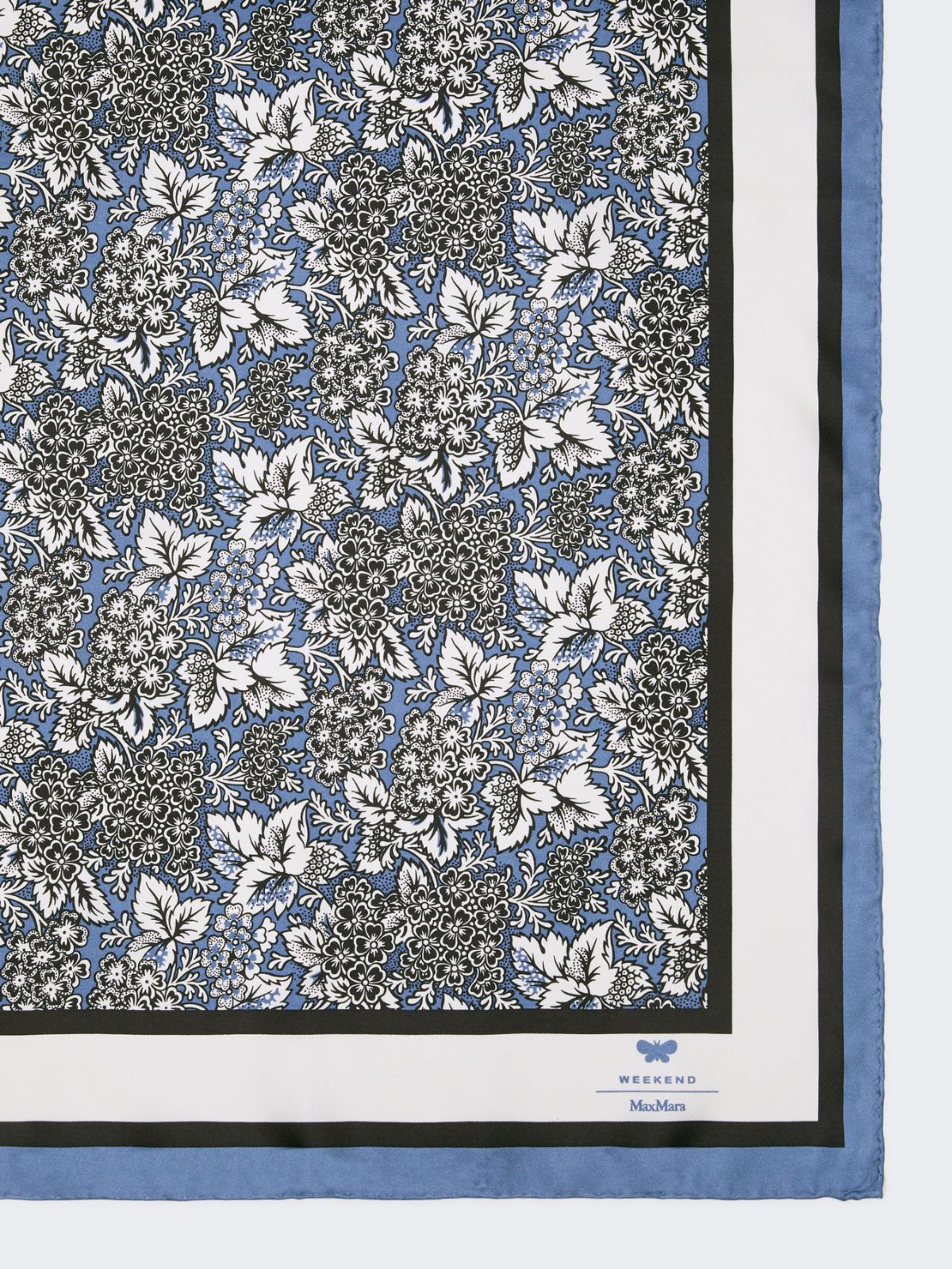 Printed silk foulard - CHINA BLUE - Weekend - 2