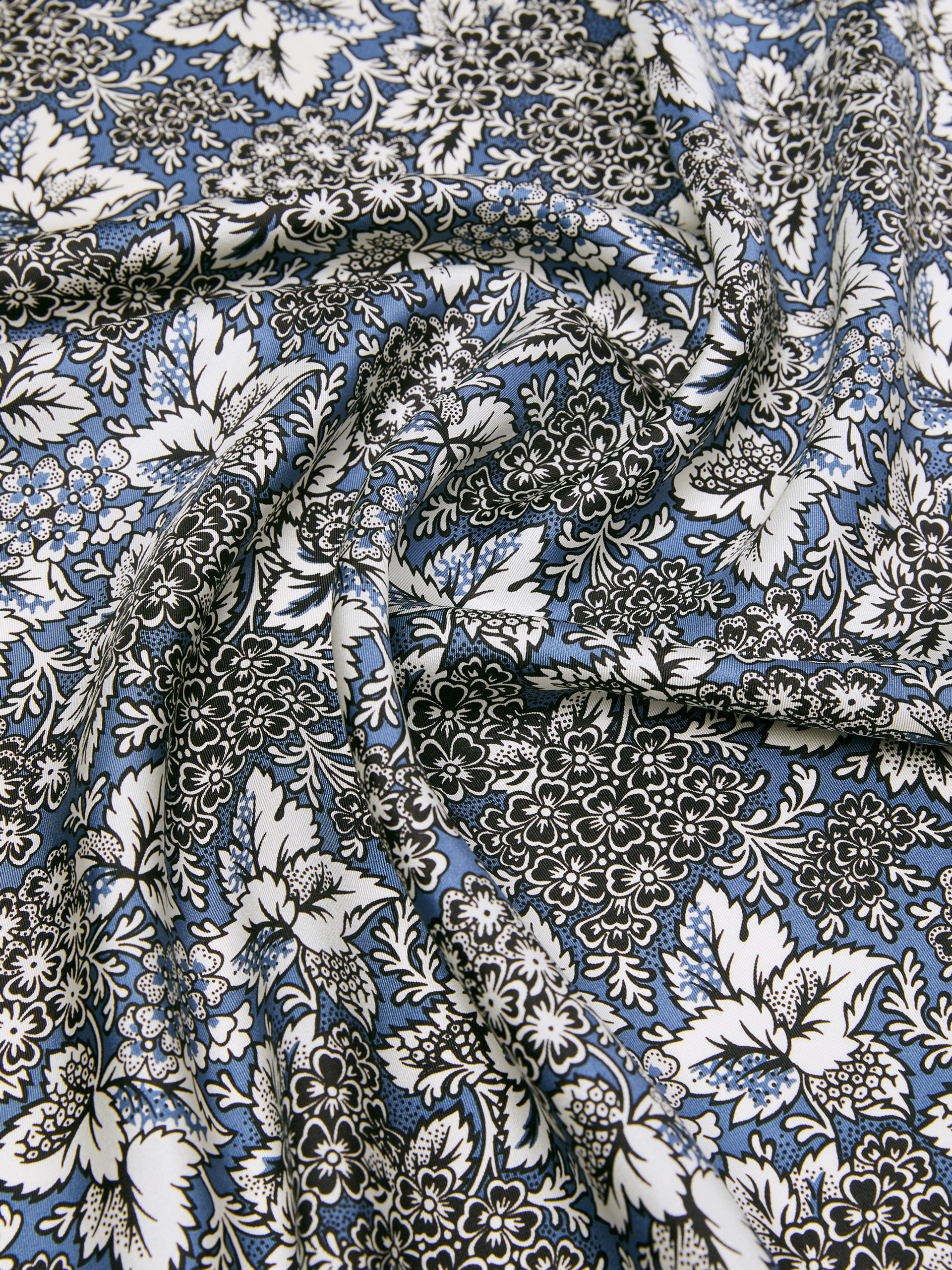 Printed silk foulard - CHINA BLUE - Weekend Max Mara - 3