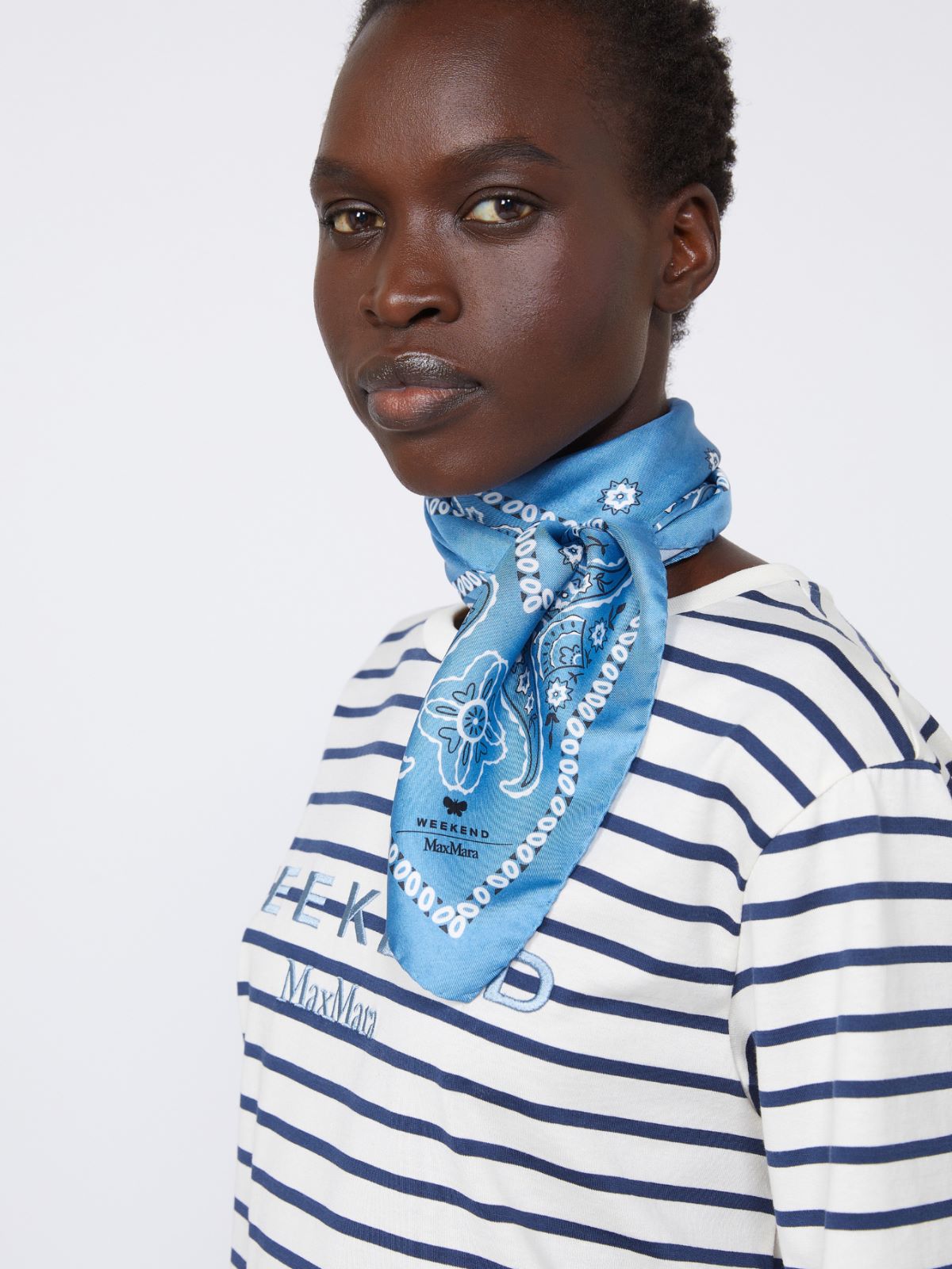 Bandanna print silk foulard - LIGHT BLUE - Weekend - 4