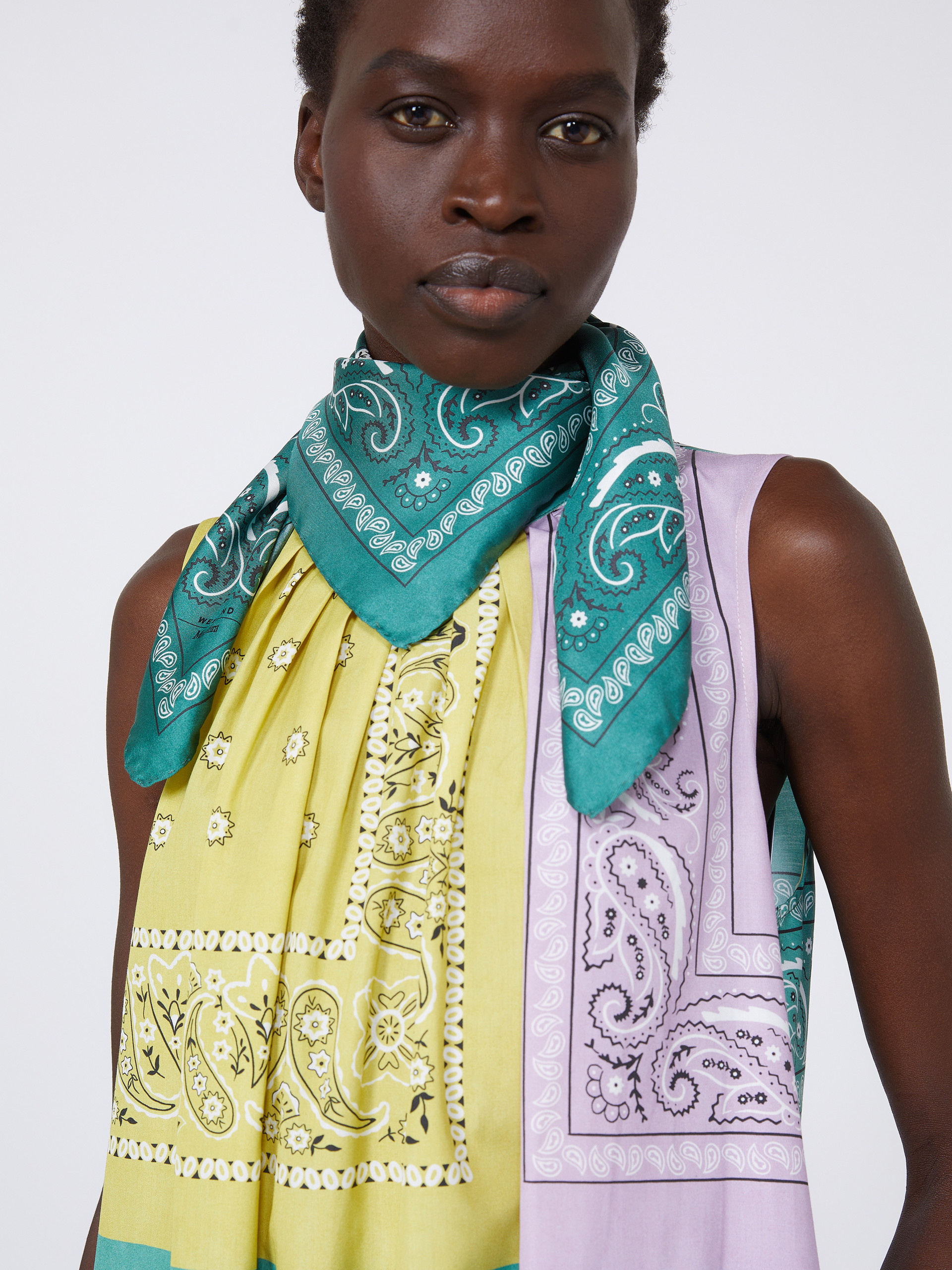 Bandanna print silk foulard - GREEN - Weekend Max Mara - 4