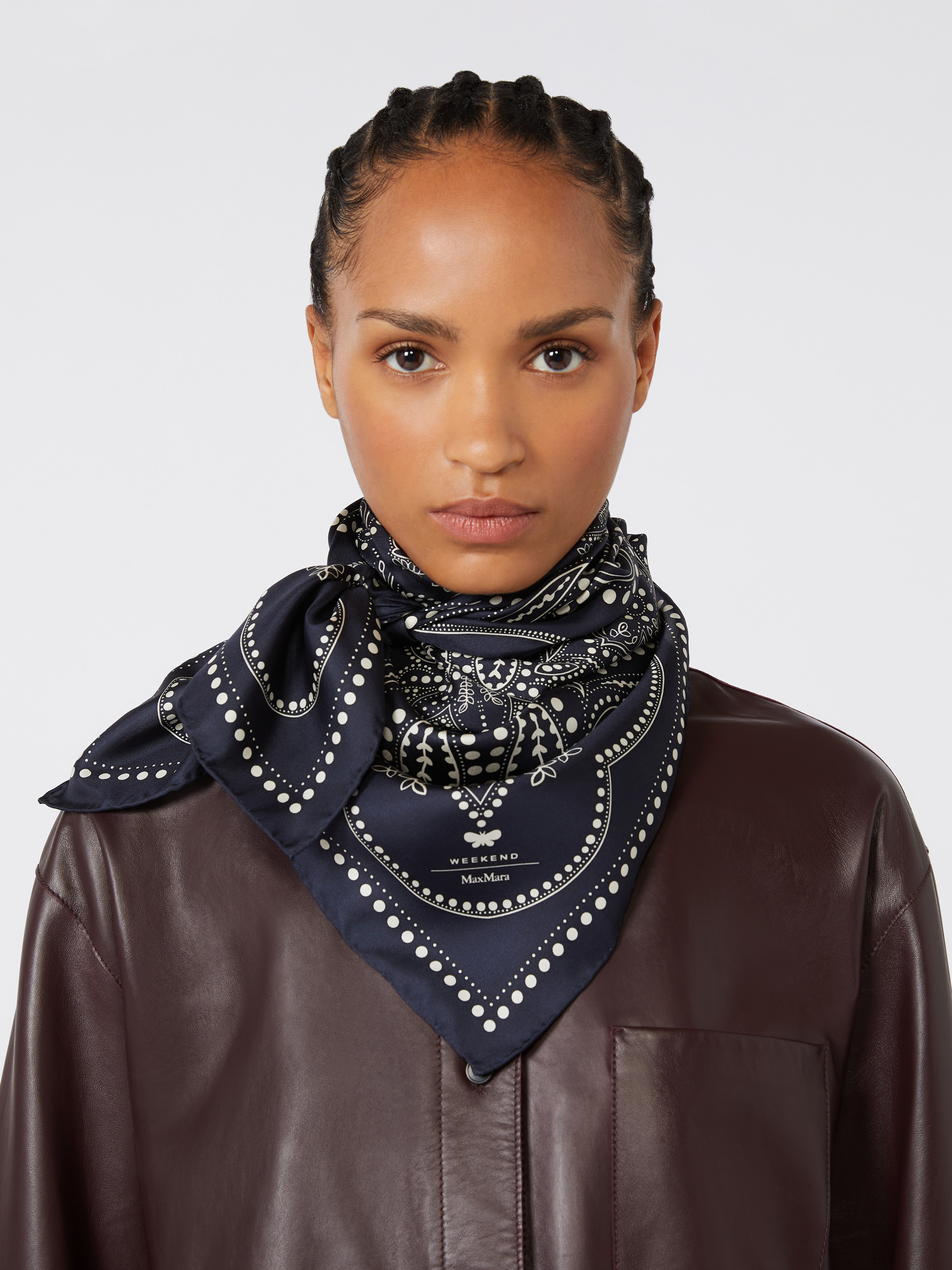 Printed silk square foulard - MIDNIGHTBLUE - Weekend Max Mara - 4