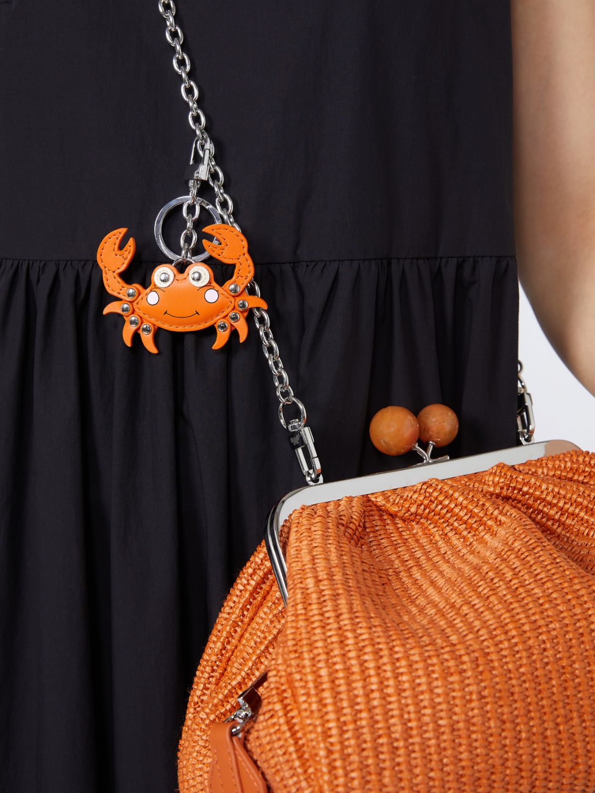 Leather keychain - ORANGE - Weekend - 5