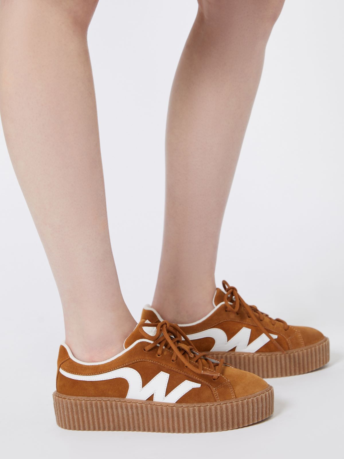 Sneaker in crosta con logo - ROSSO MARRONE - Weekend - 7