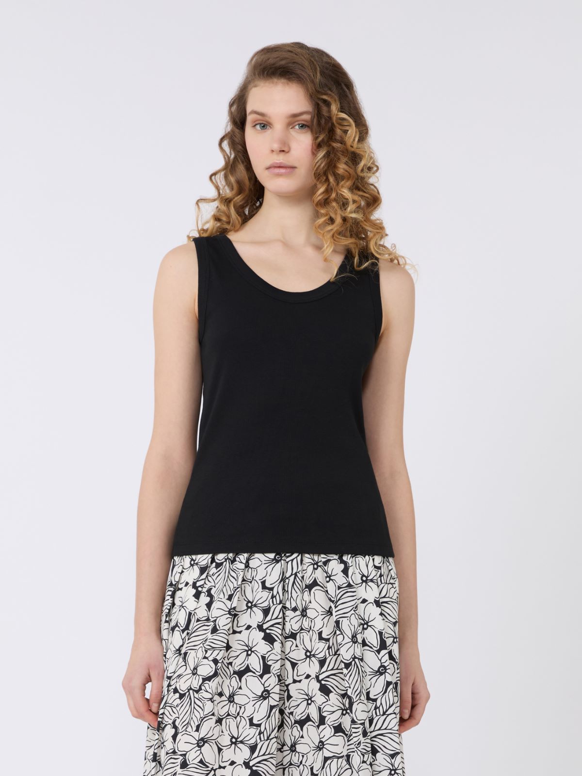 Stretch cotton top - BLACK - Weekend - 2