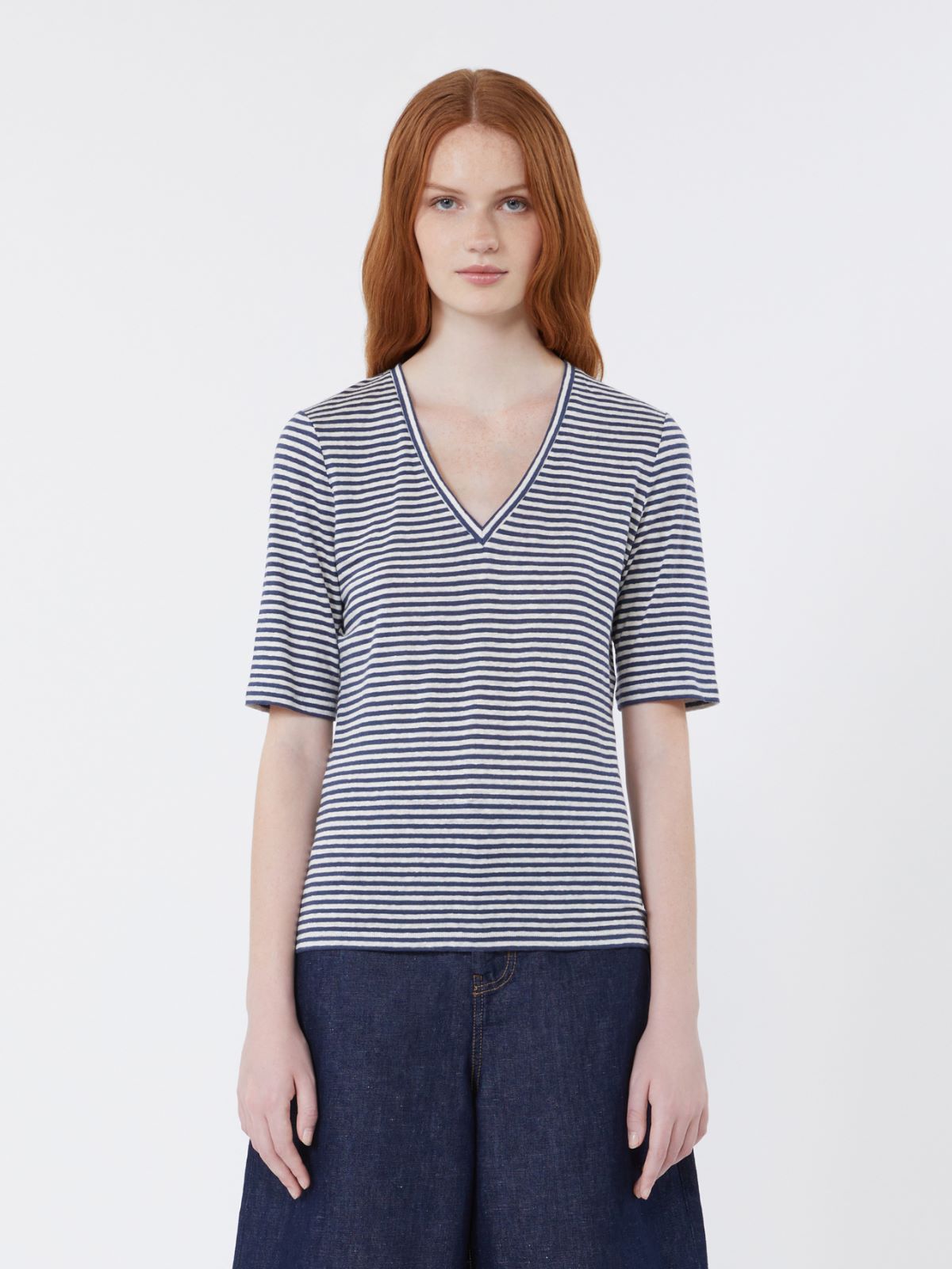 Stretch linen jersey V-neck T-shirt - ULTRAMARINE - Weekend - 2