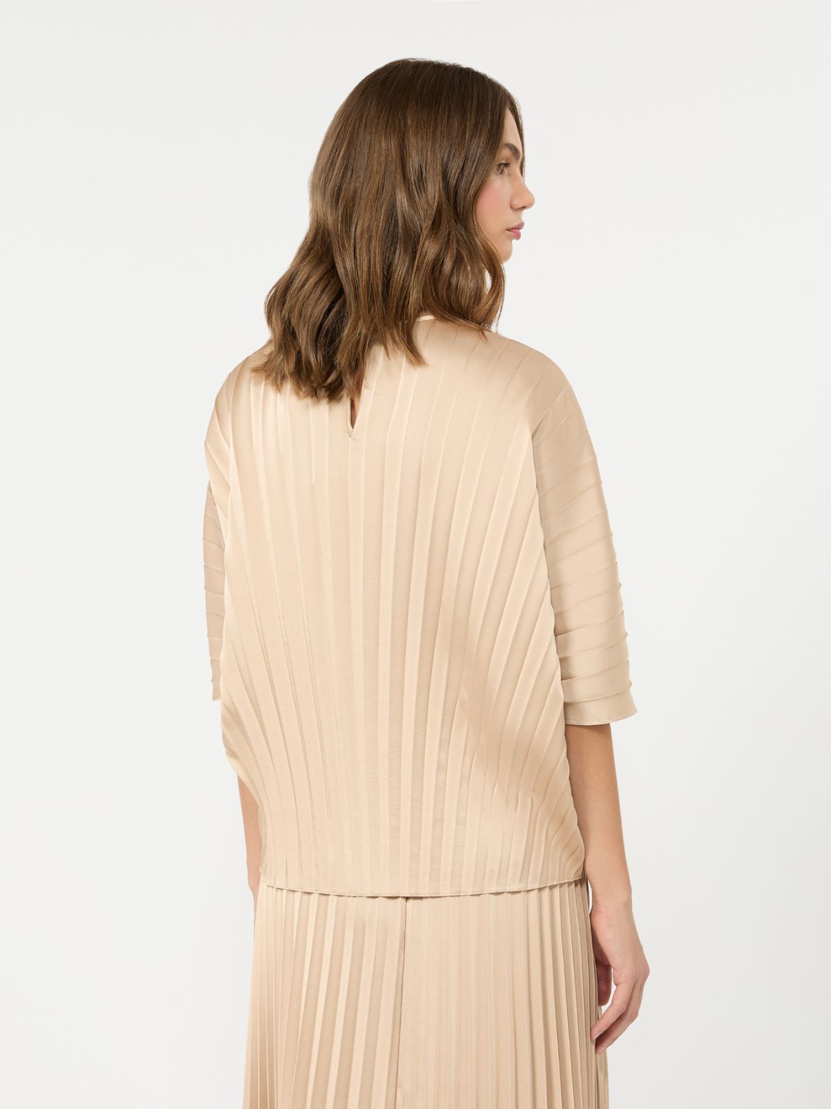 Loose blouse in pleated satin - Weekend Max Mara - 3