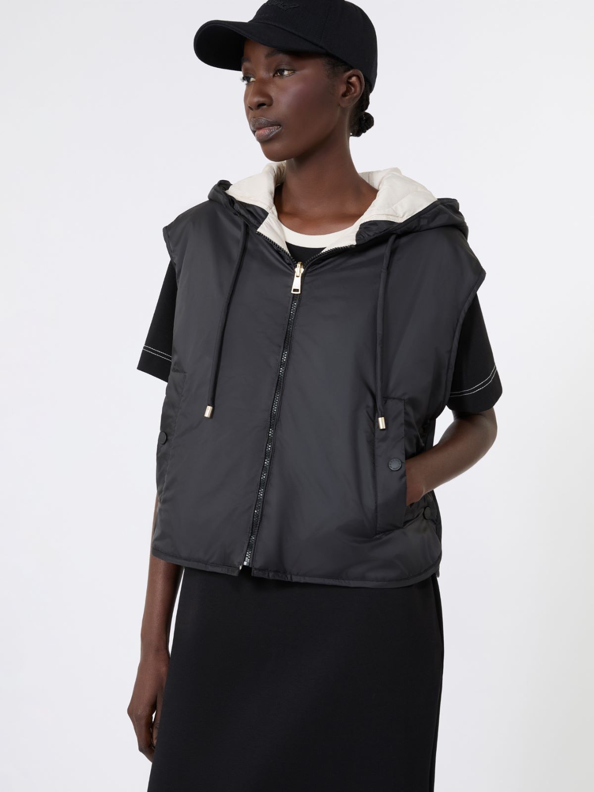 Reversible water-repellent canvas padded gilet - Weekend Max Mara - 4