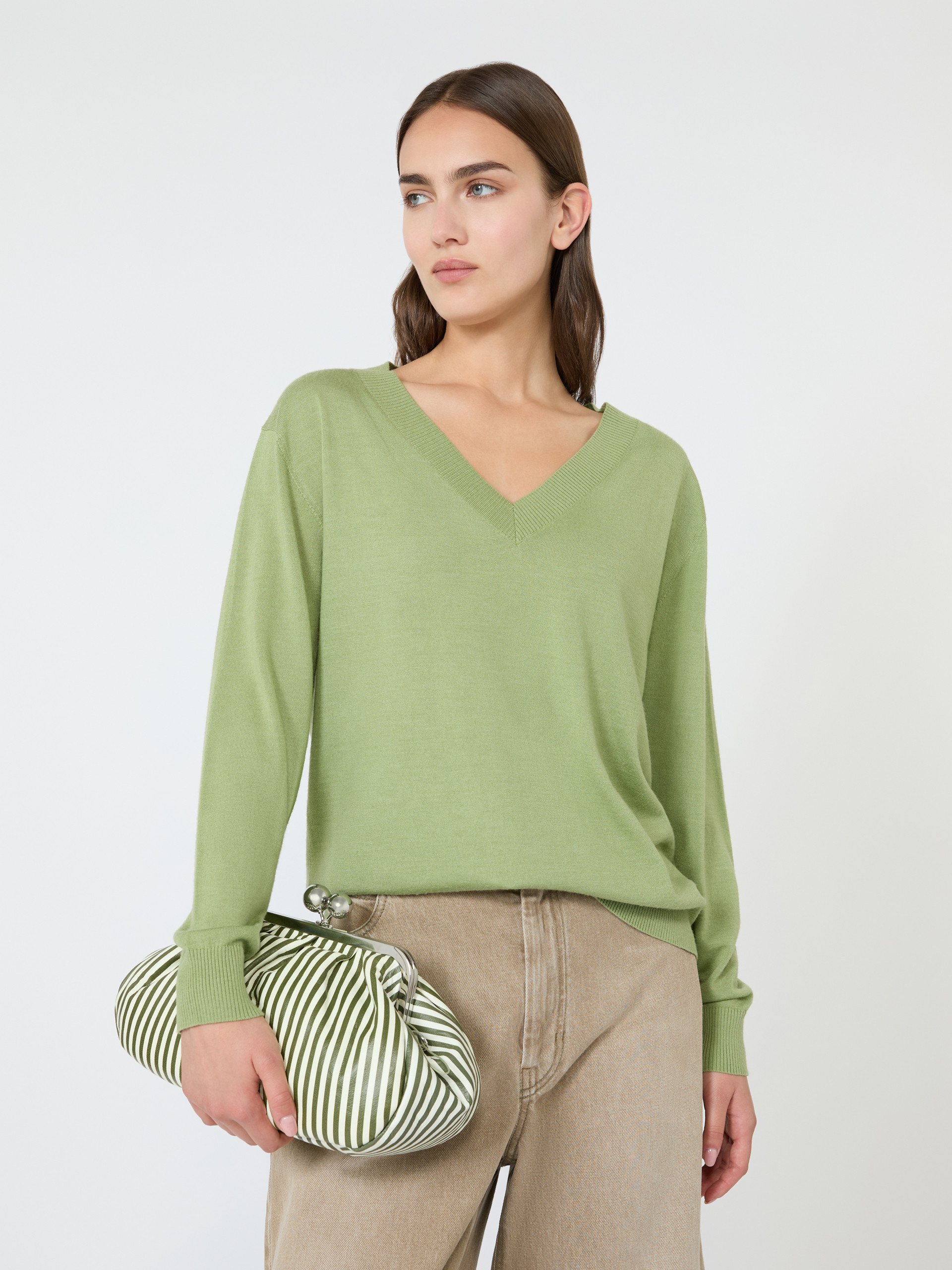 Wool, silk and cashmere V-neck sweater - Weekend Max Mara - 4
