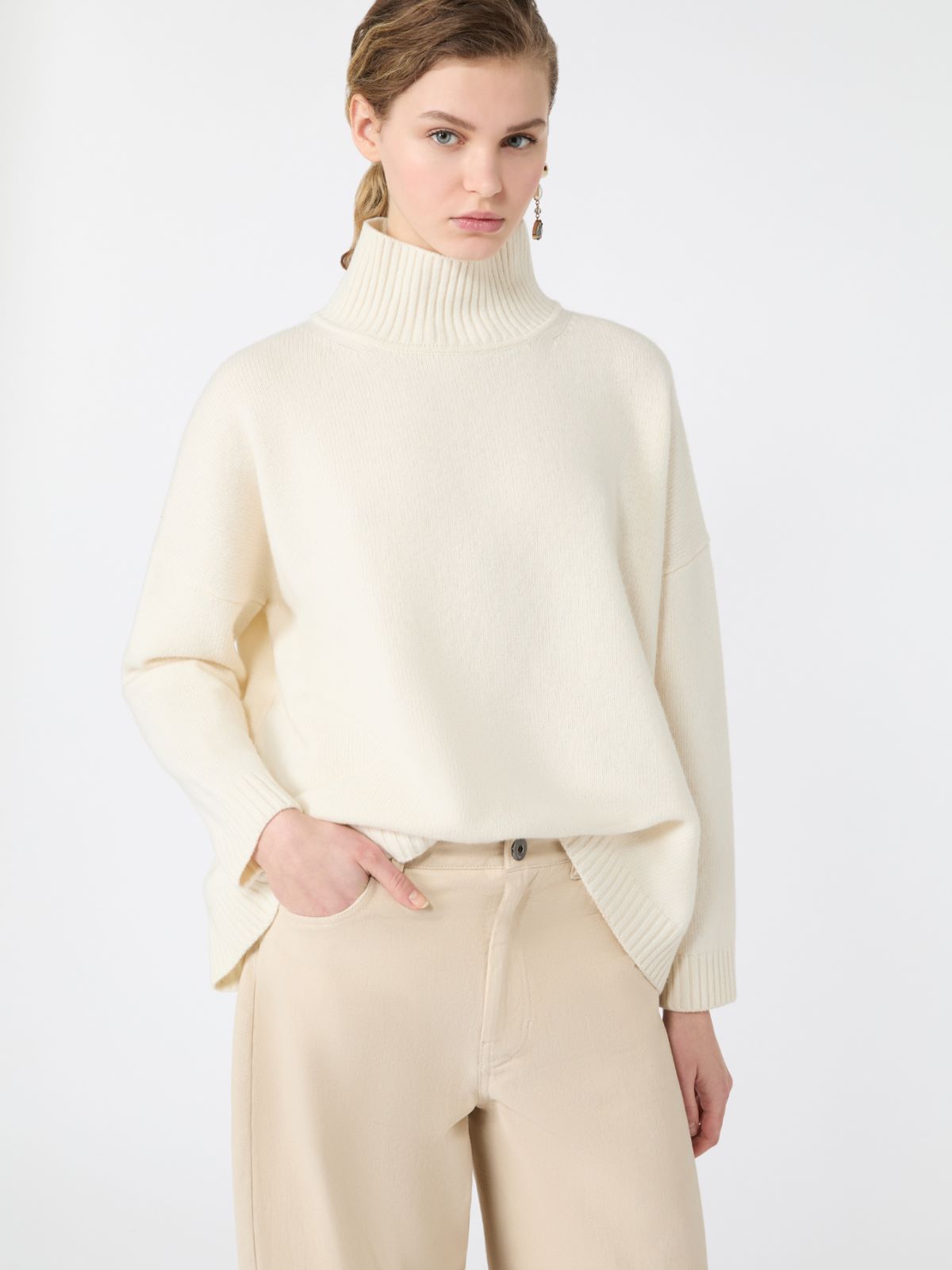 Wool knit turtleneck jumper - Weekend Max Mara - 4