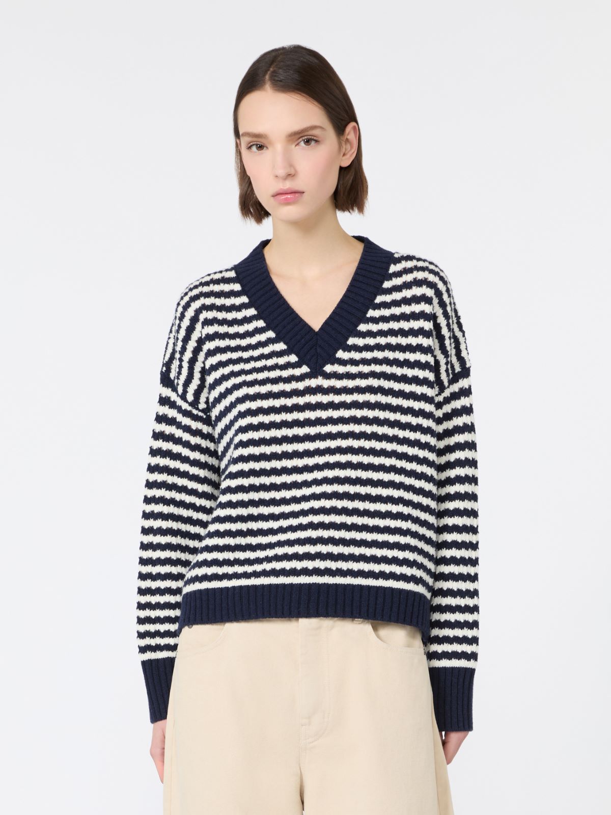 Loose jumper in wool yarn - Weekend Max Mara - 2