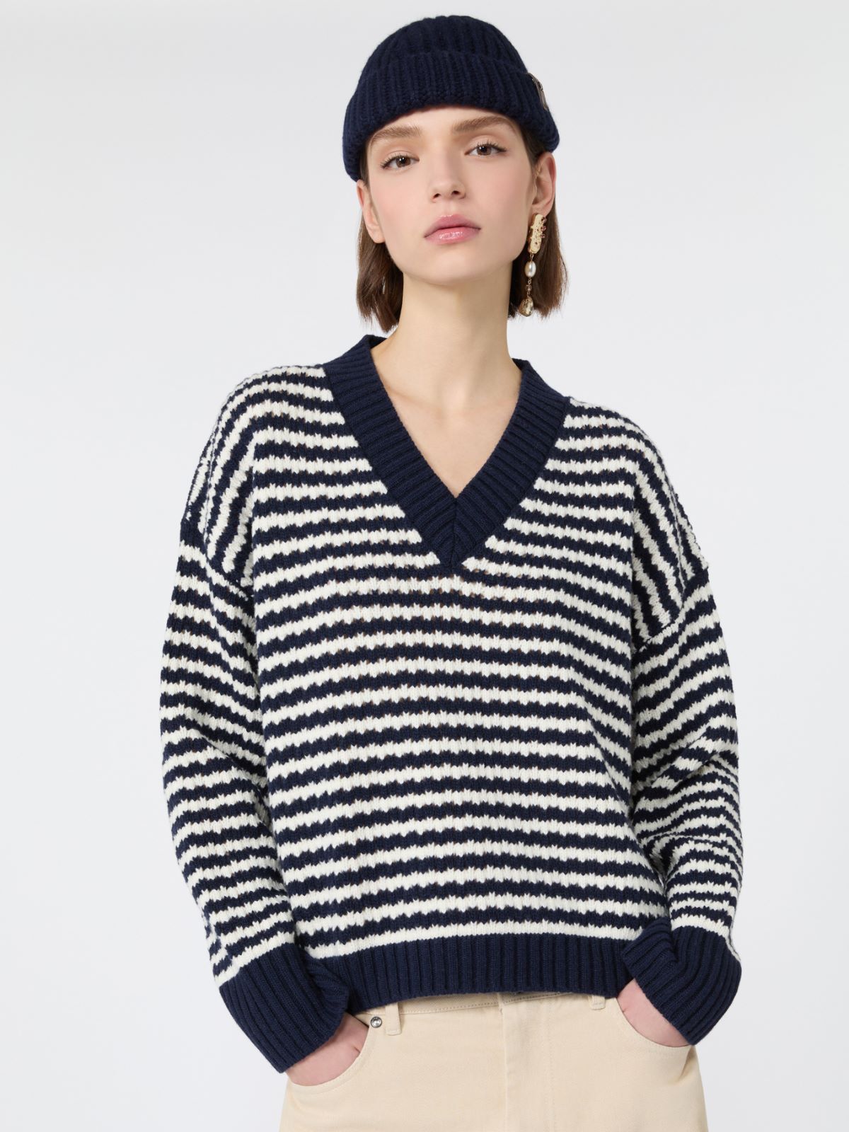 Loose jumper in wool yarn - Weekend Max Mara - 4