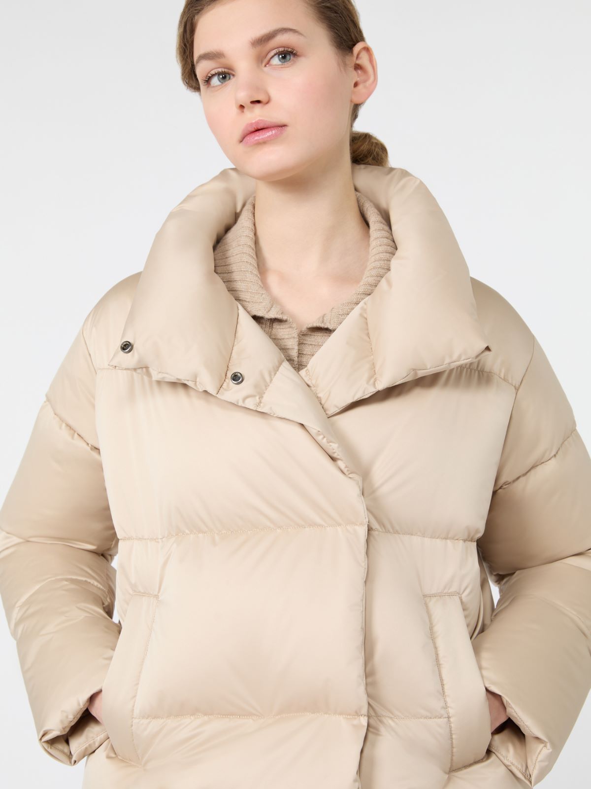 Short down jacket in technical satin - Weekend Max Mara - 5