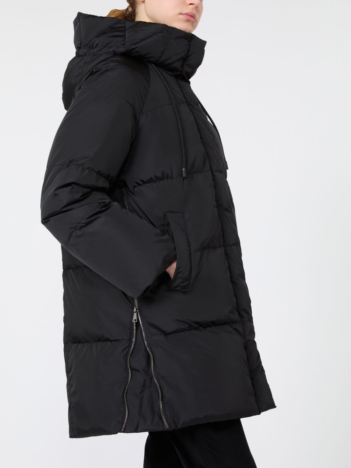 Midi parka in water-repellent taffeta - Weekend Max Mara - 4