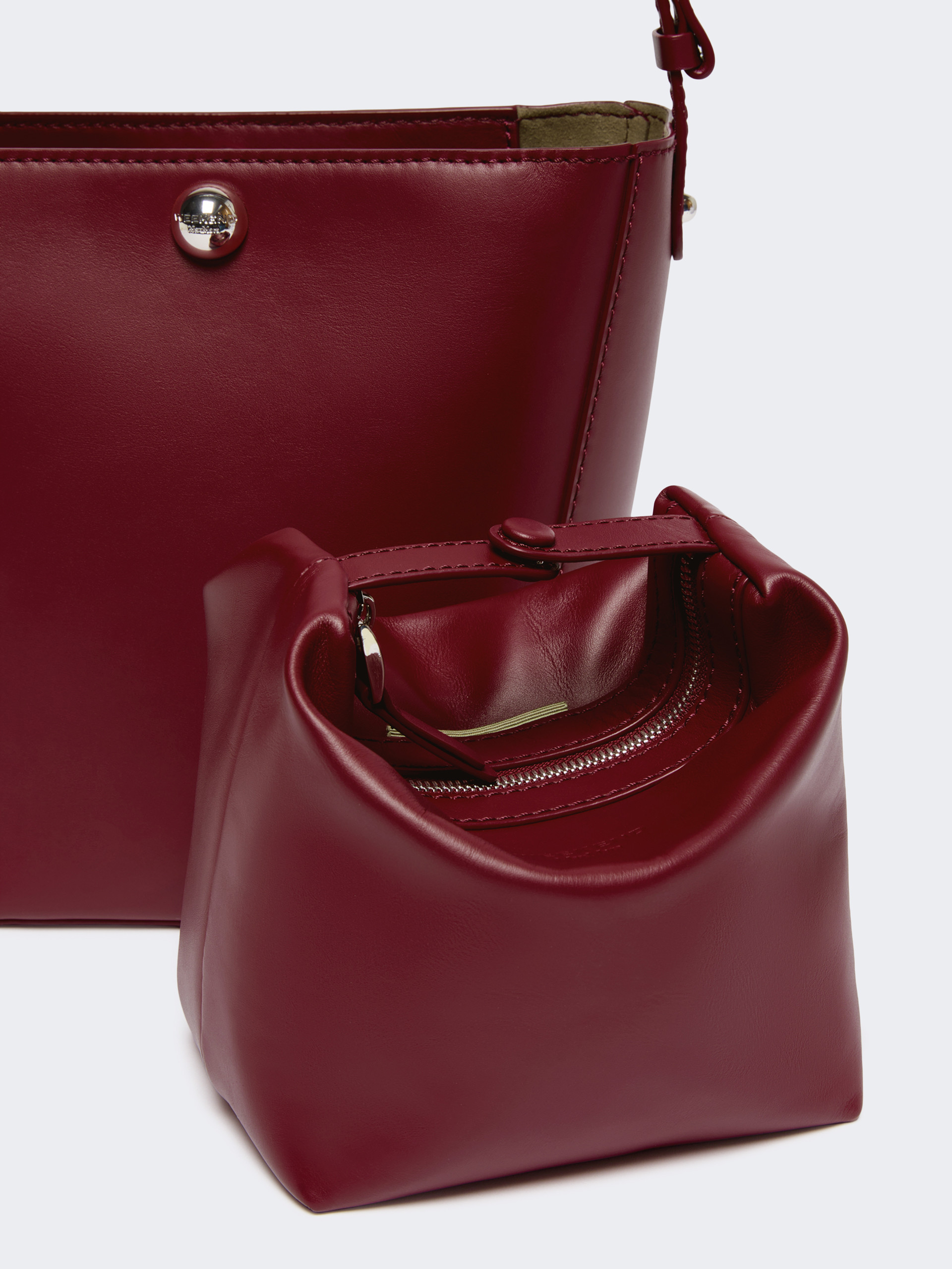 Smooth leather bucket bag - Weekend Max Mara - 4