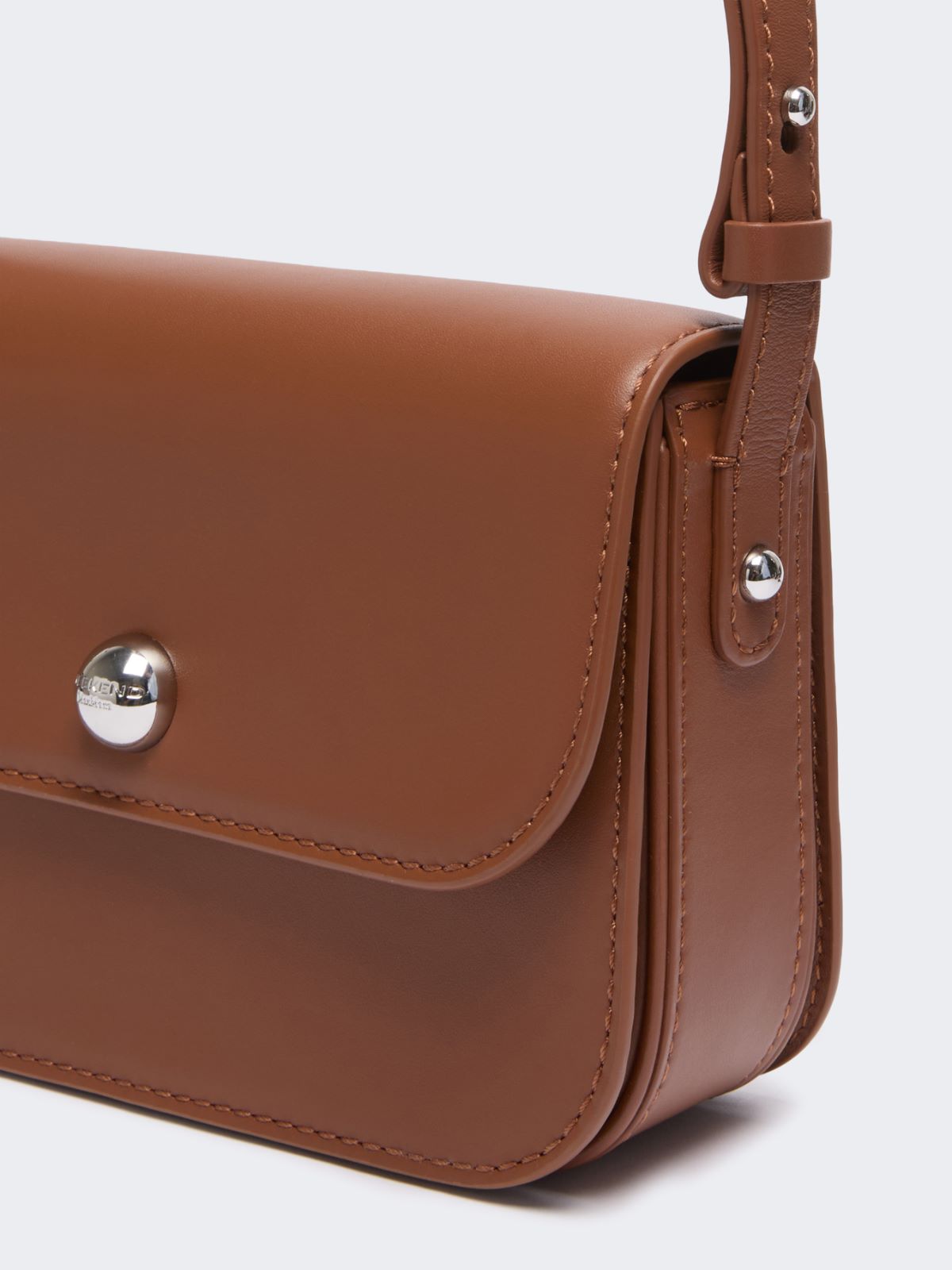 Smooth leather flap bag - Weekend Max Mara - 4