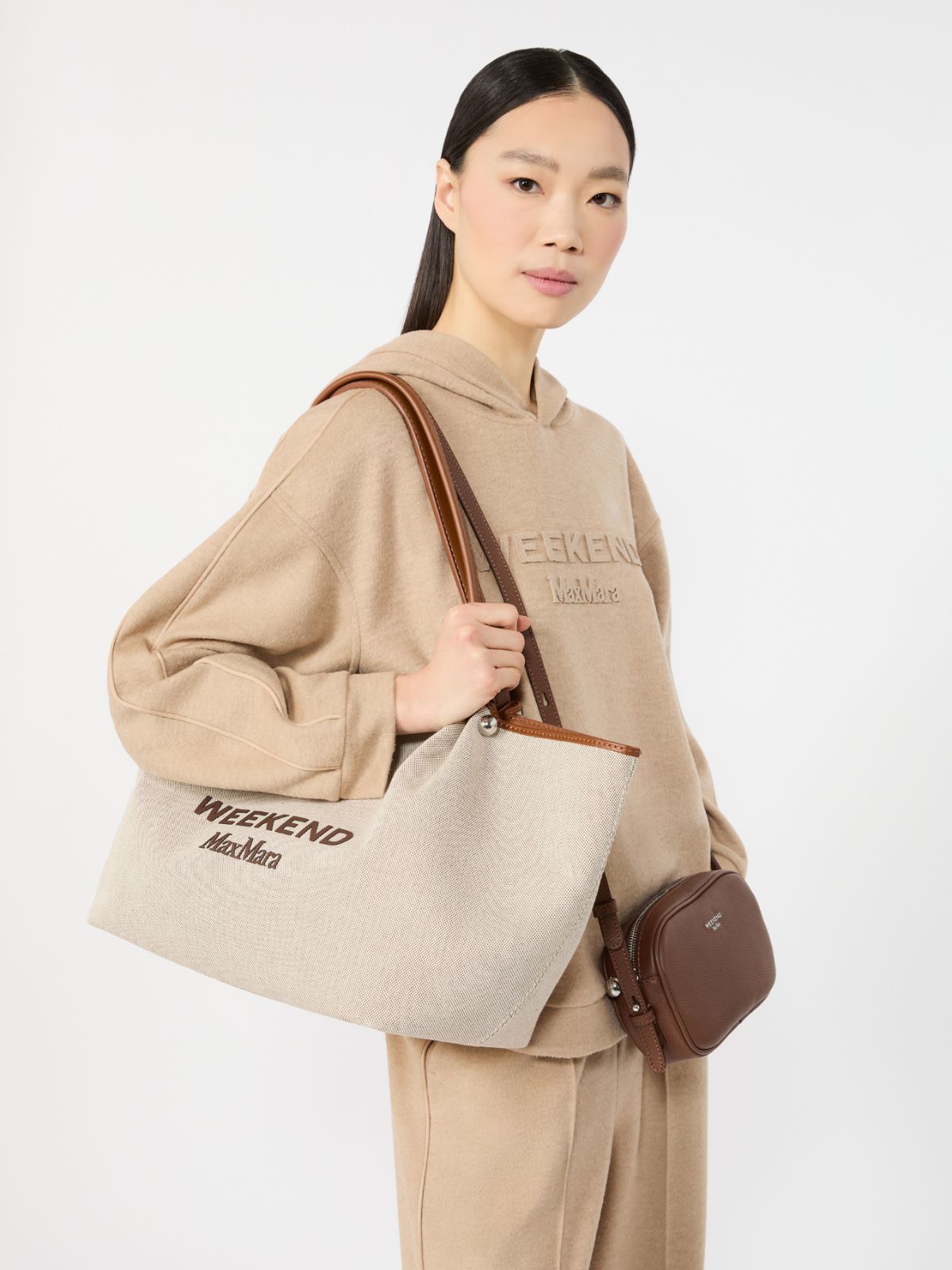 Small textured leather camera bag - Weekend Max Mara - 6