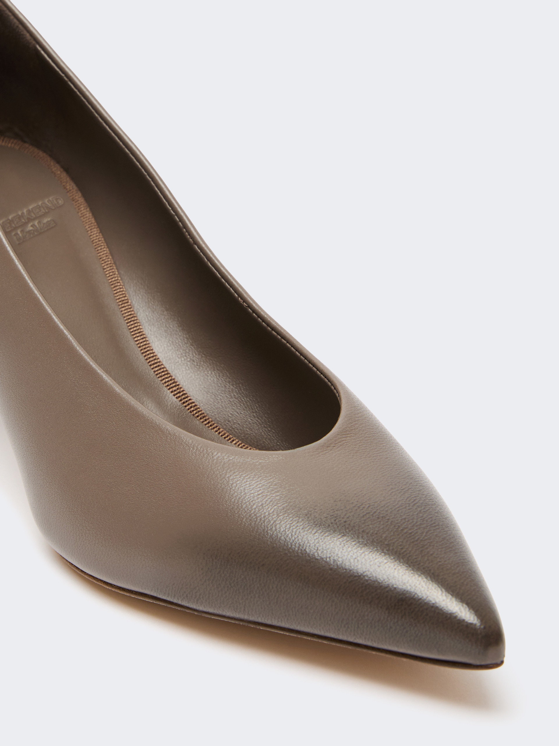 Nappa sheepskin court shoes - MUD - Weekend Max Mara - 4