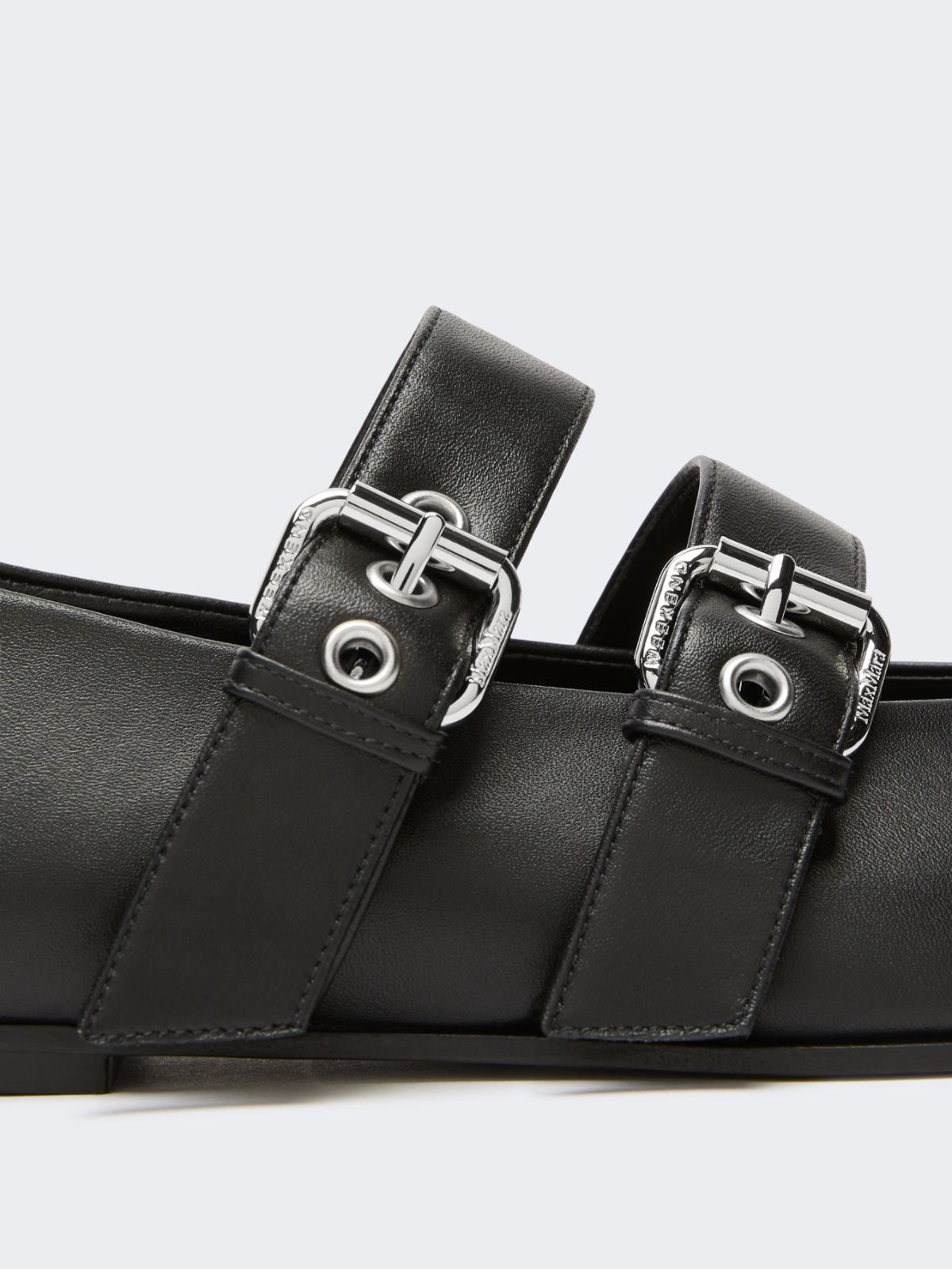 Leather ballerinas with buckles - Weekend Max Mara - 5